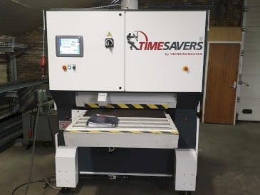 Front view of TIMESAVERS 42 SERIE 900 WWB S Machine