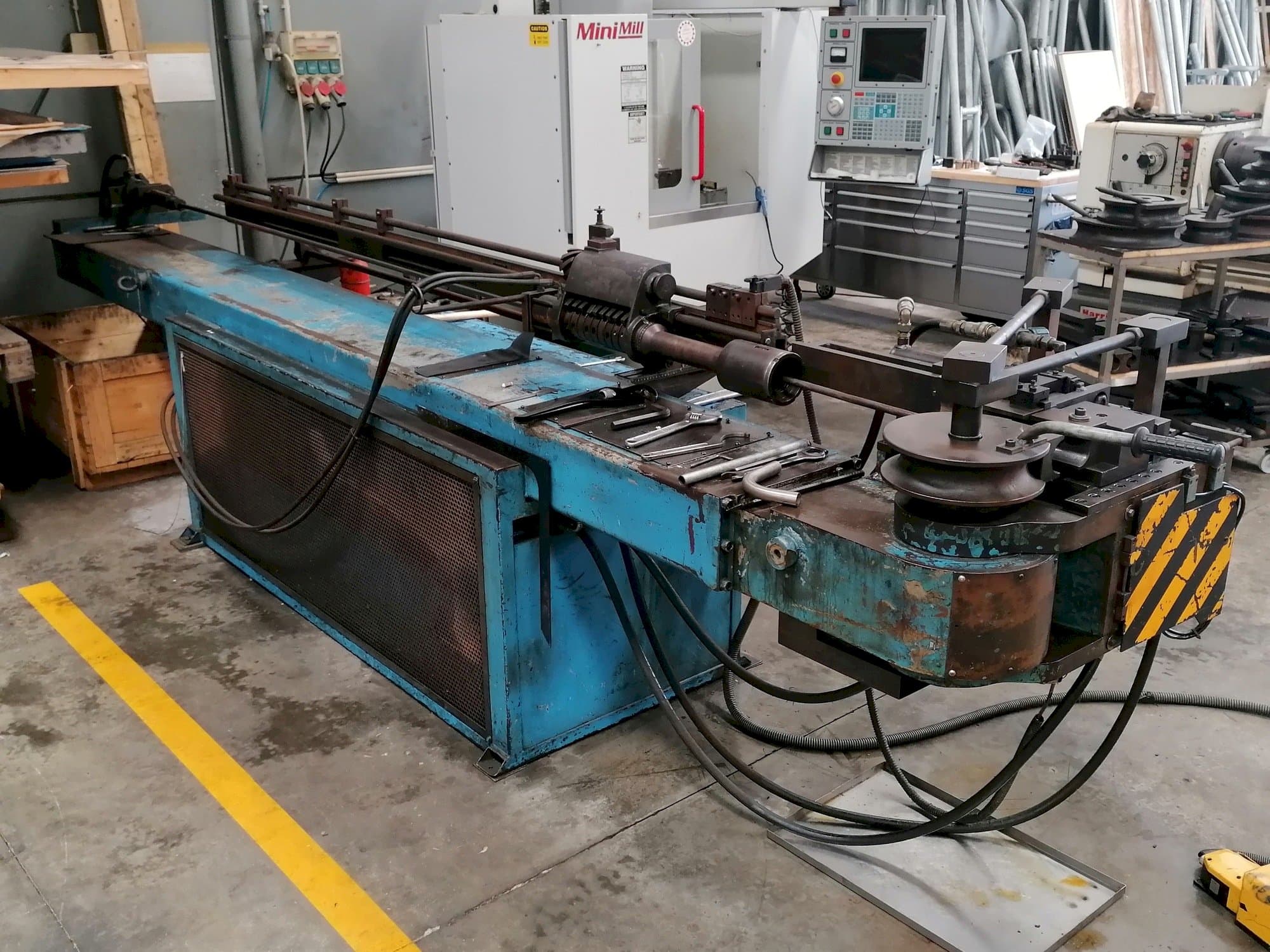 Front view of Amob CH69  machine