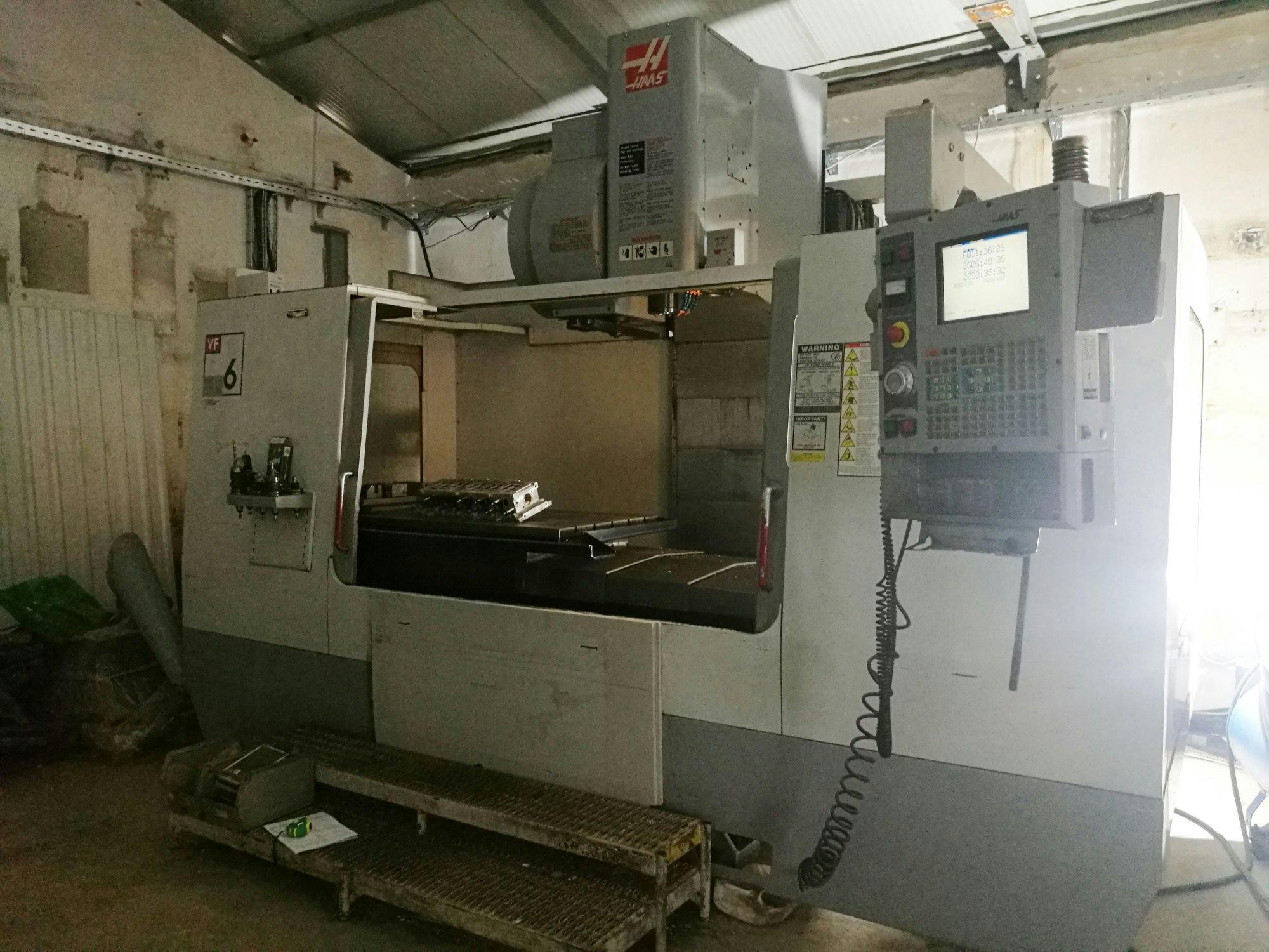 Front view of HAAS VF-6B/40HE Machine