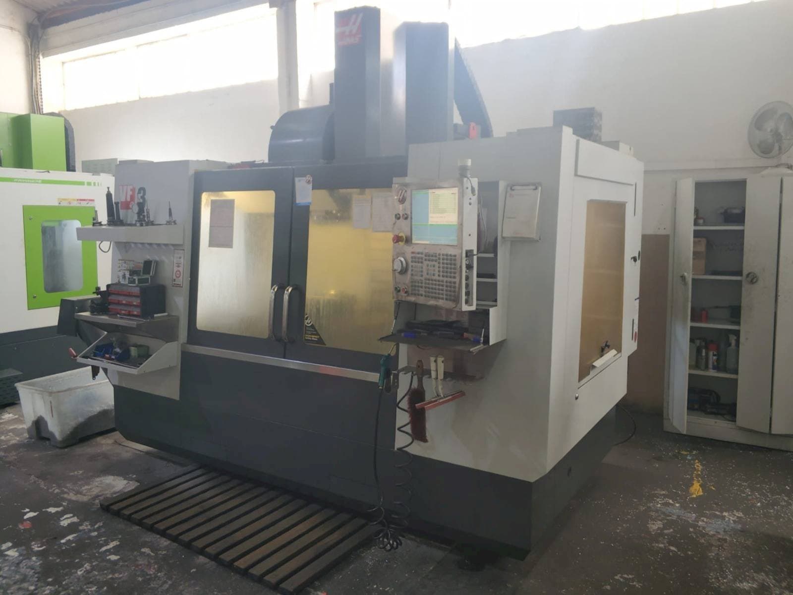 Front view of HAAS VF-3  machine