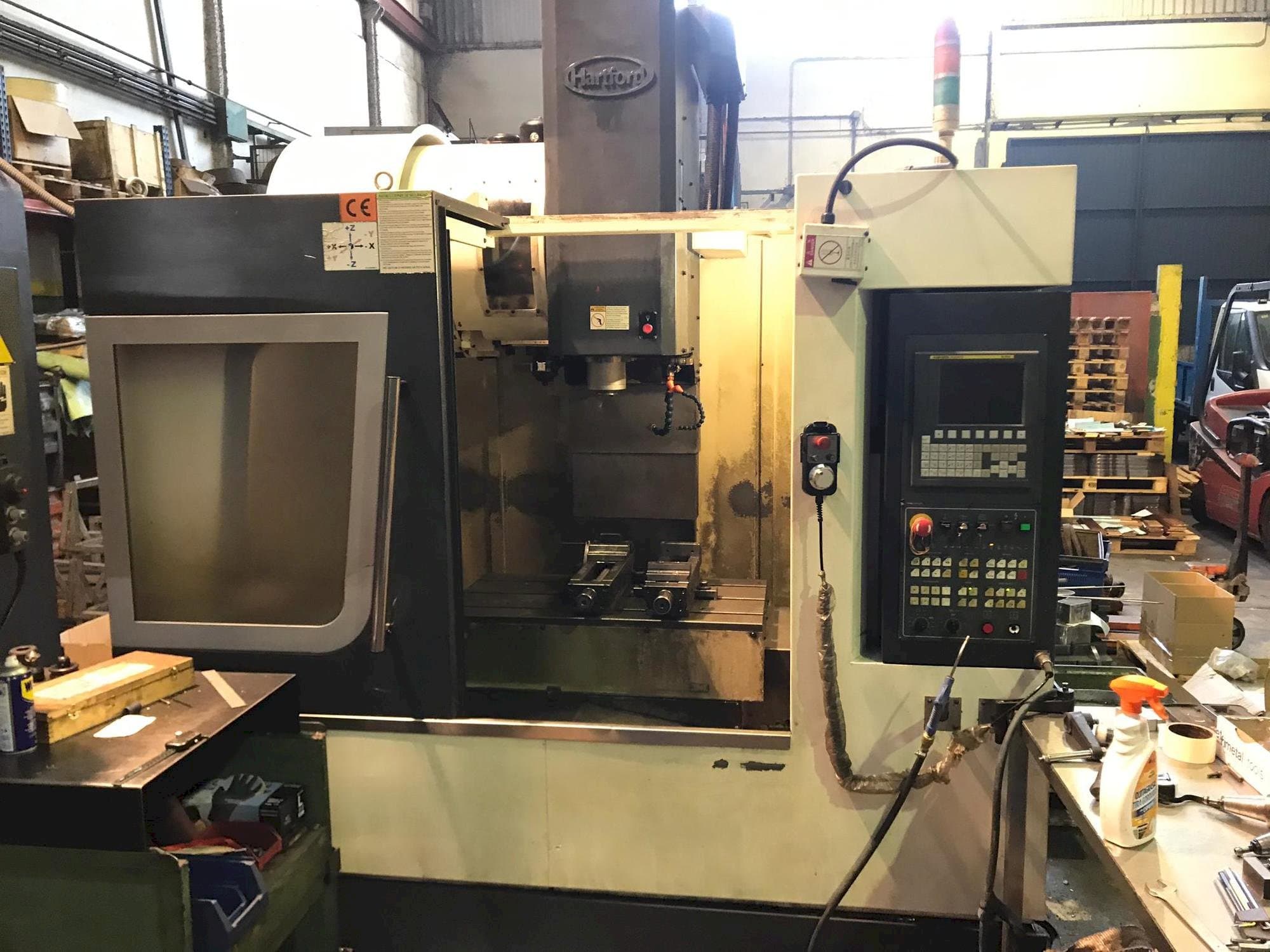 Front view of Hartford LG-800 machine