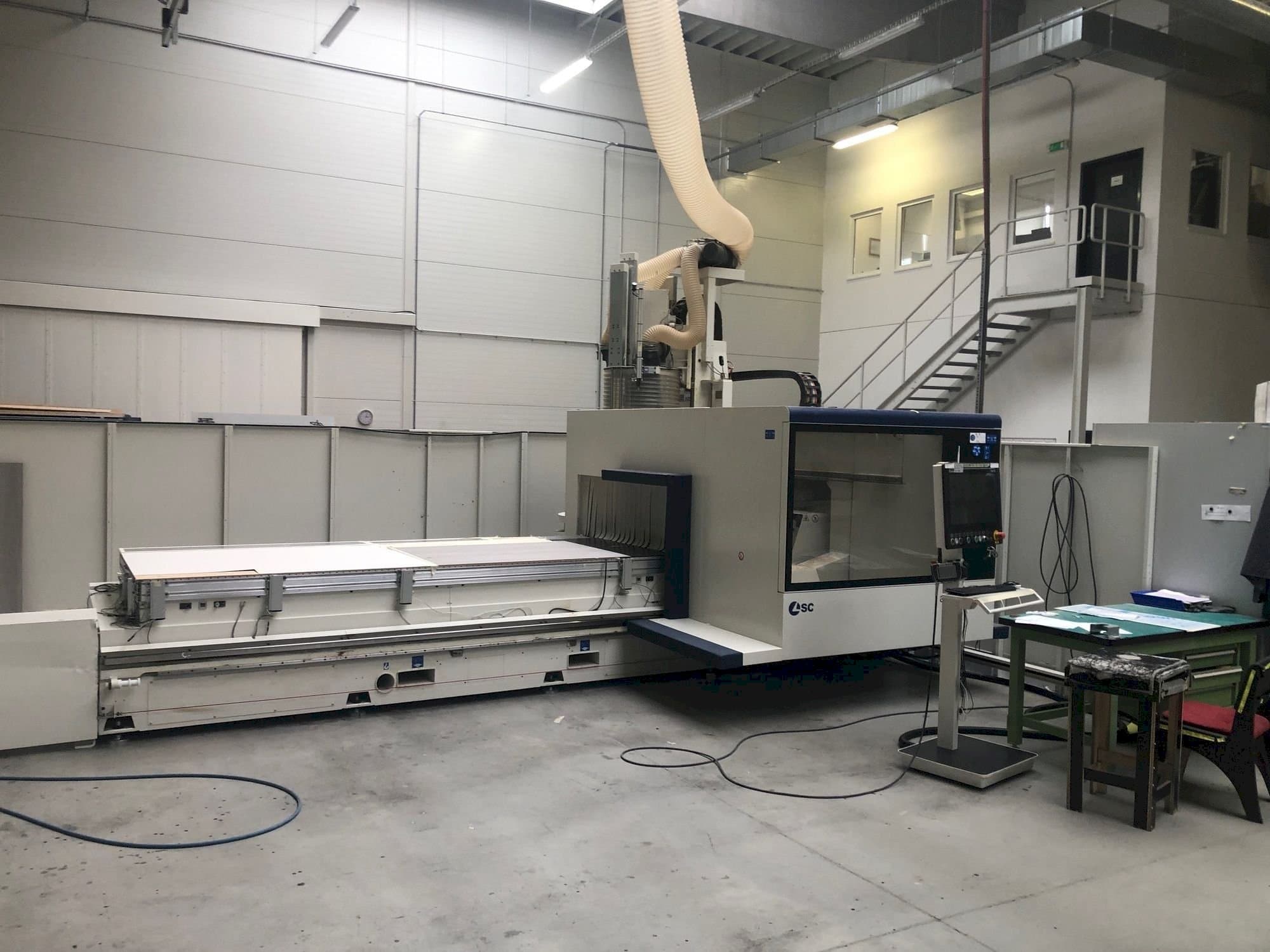 Front view of SCM ACCORD 50 FX-M machine