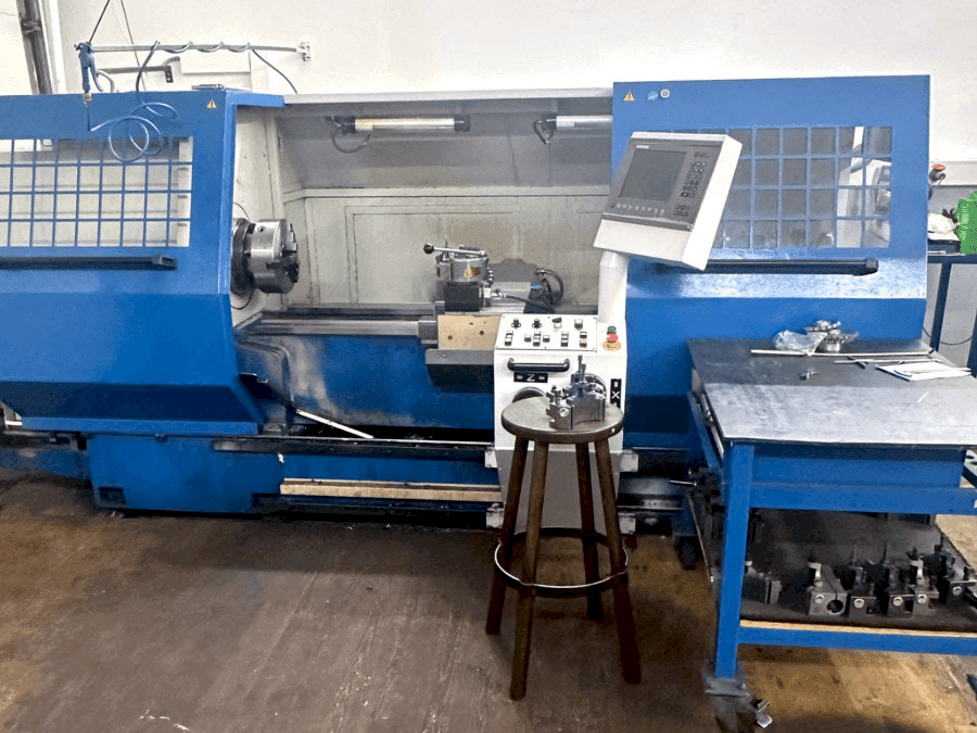 Front view of VOJUS Sotos 500/1500/CS  machine