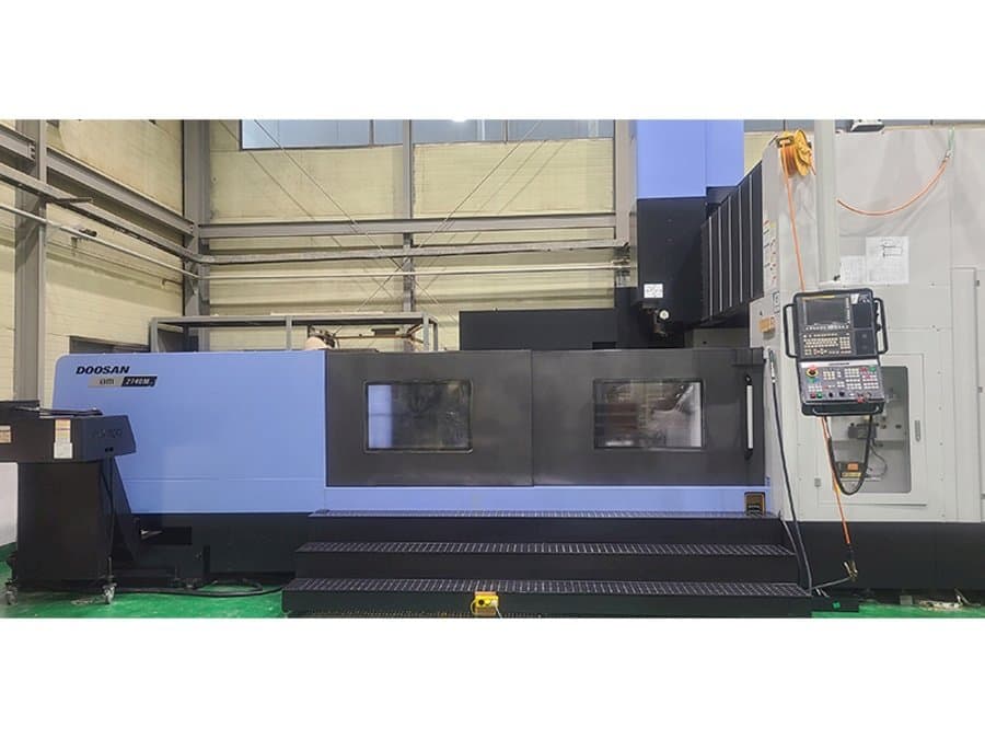 Front view of Doosan BM 2740M  machine