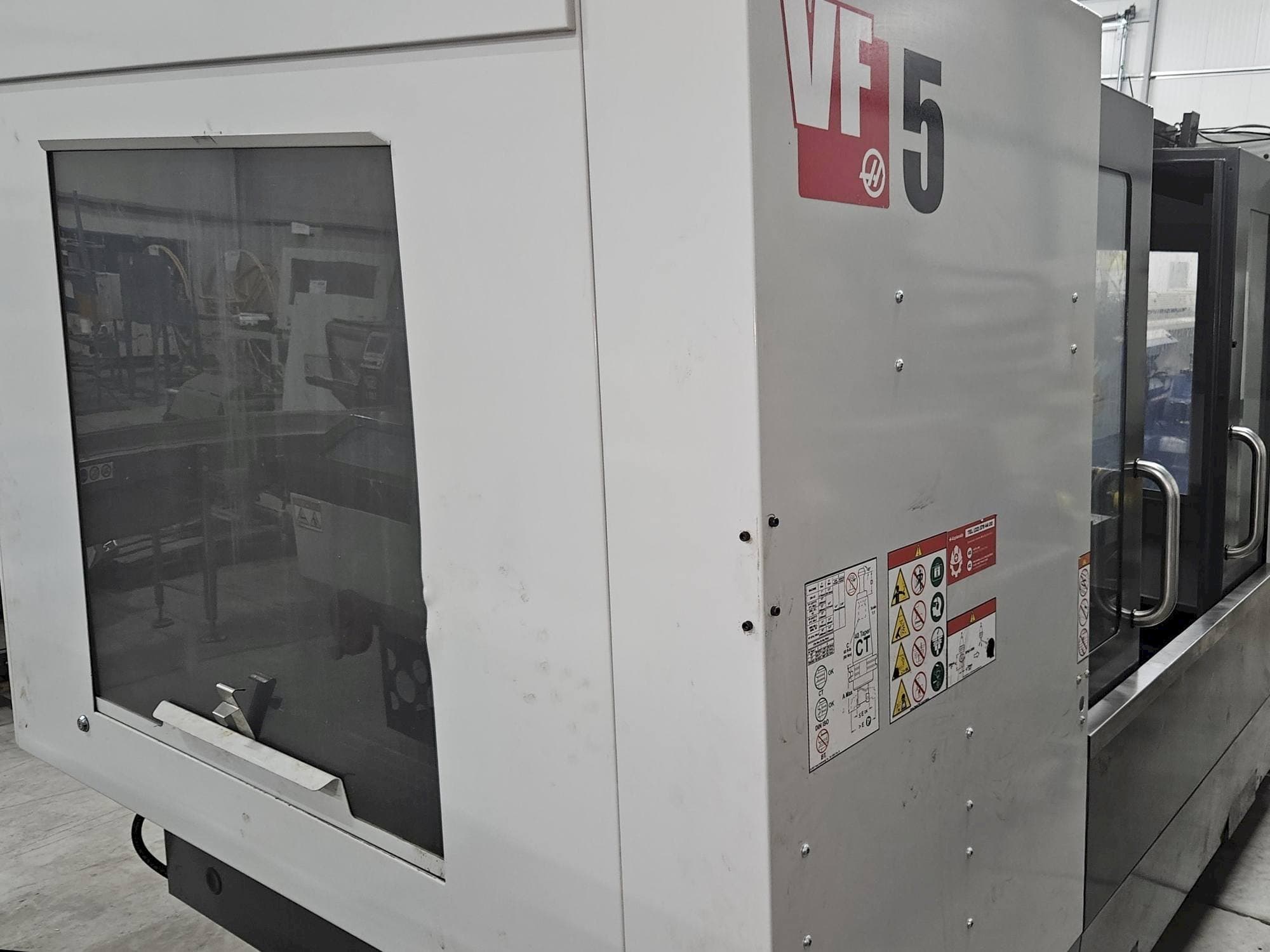 Front view of HAAS VF-5/40  machine