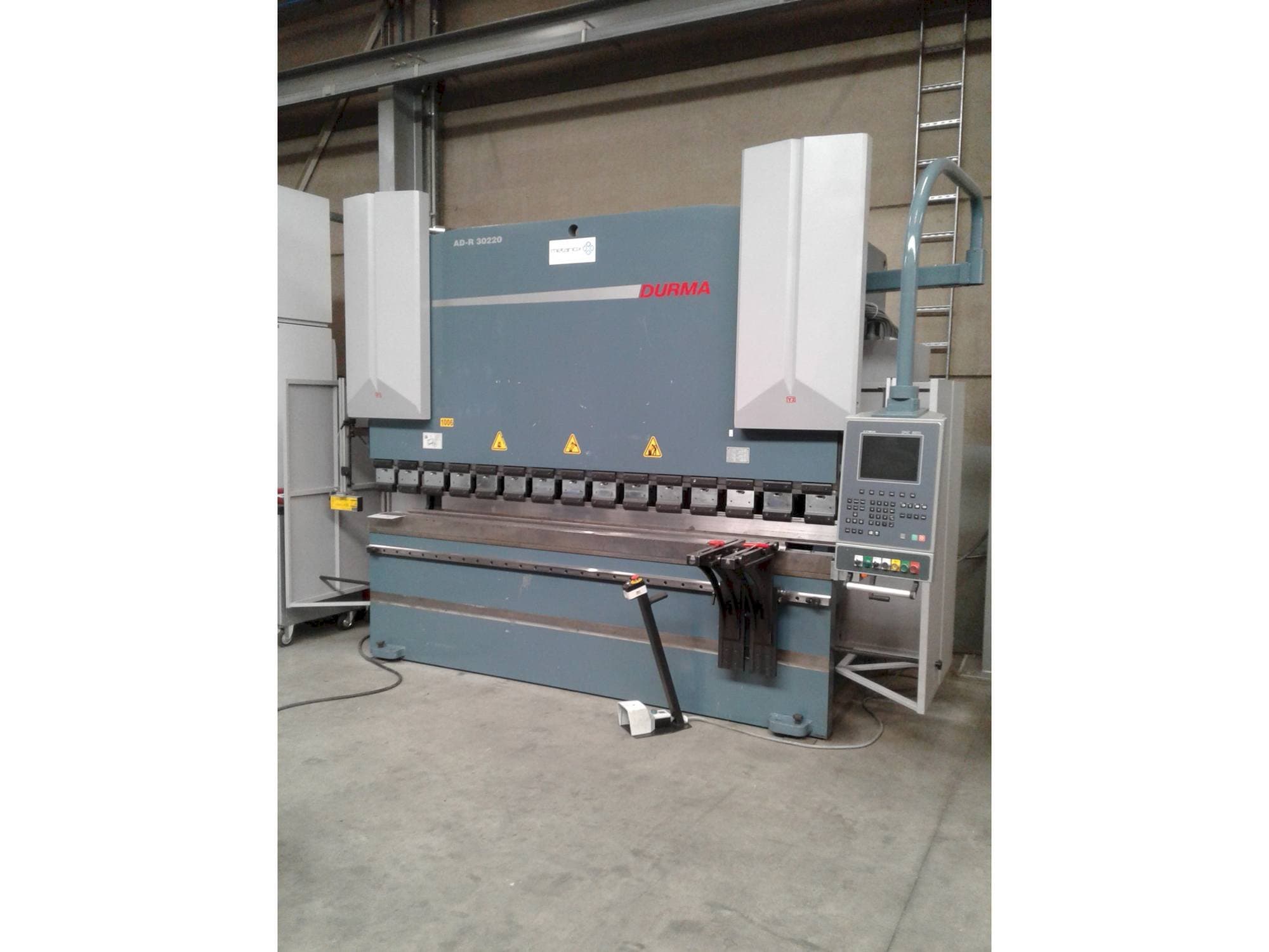 Front view of Durma AD-R 30220  machine