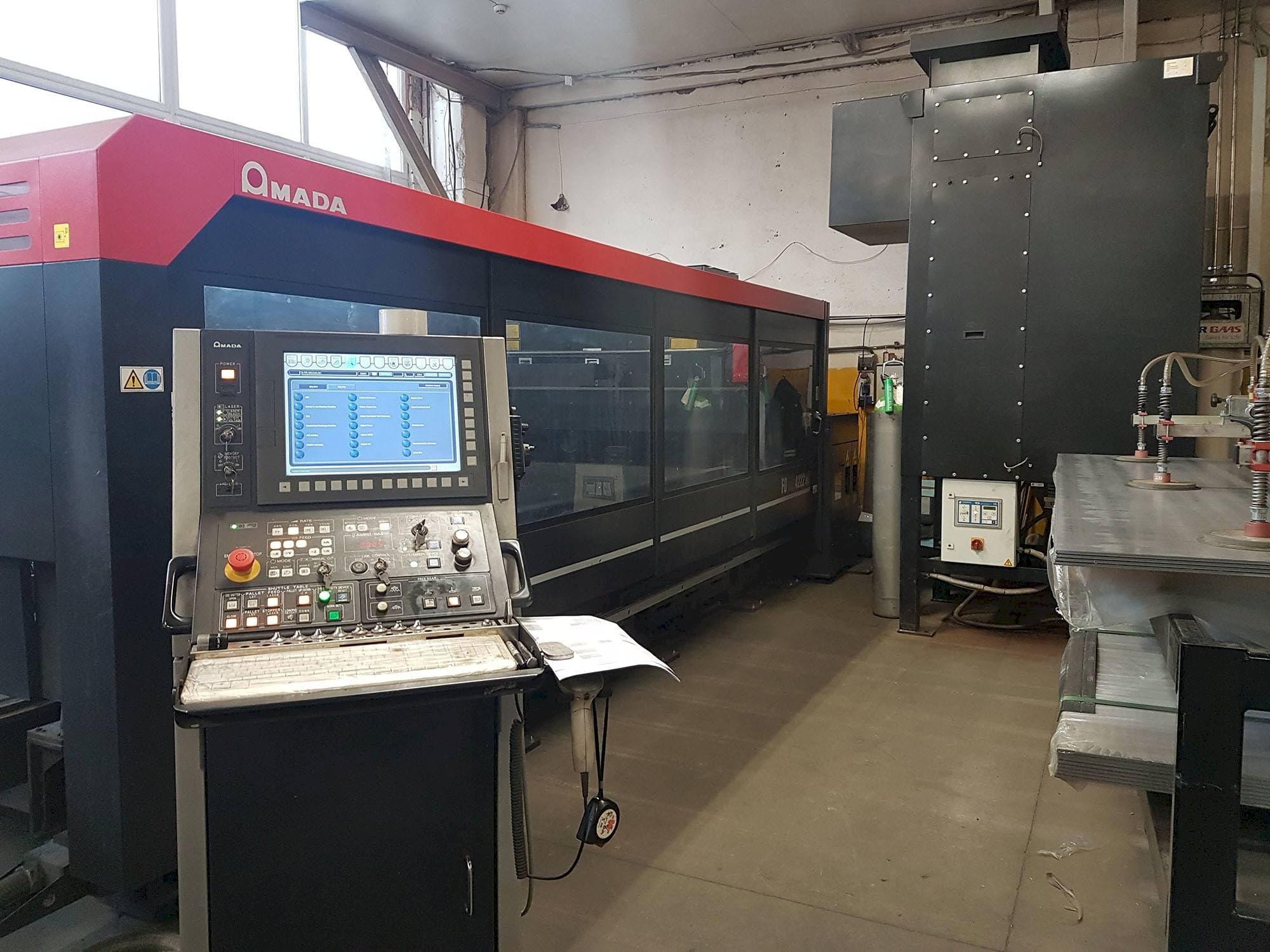 Front view of AMADA FOM2 4222NT  machine