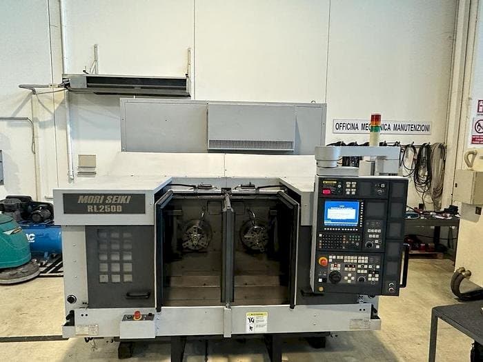 Front view of MORI SEIKI RL 2500  machine