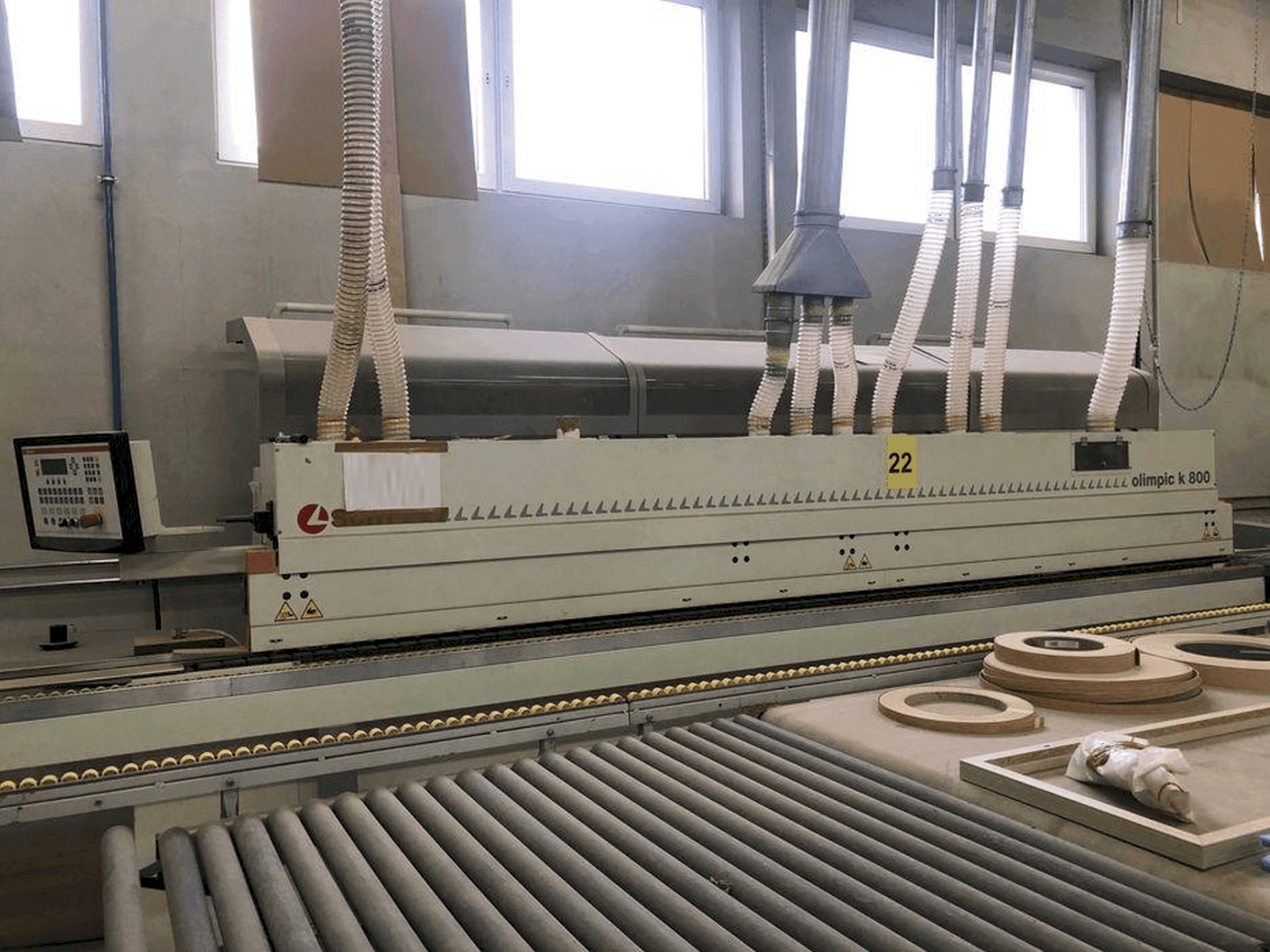 Front view of SCM Olimpic K800  machine