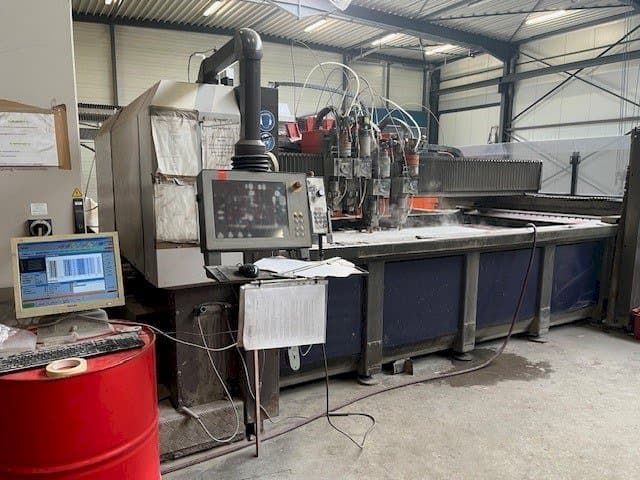 Front view of Bystronic ByJet Pro 3015 machine