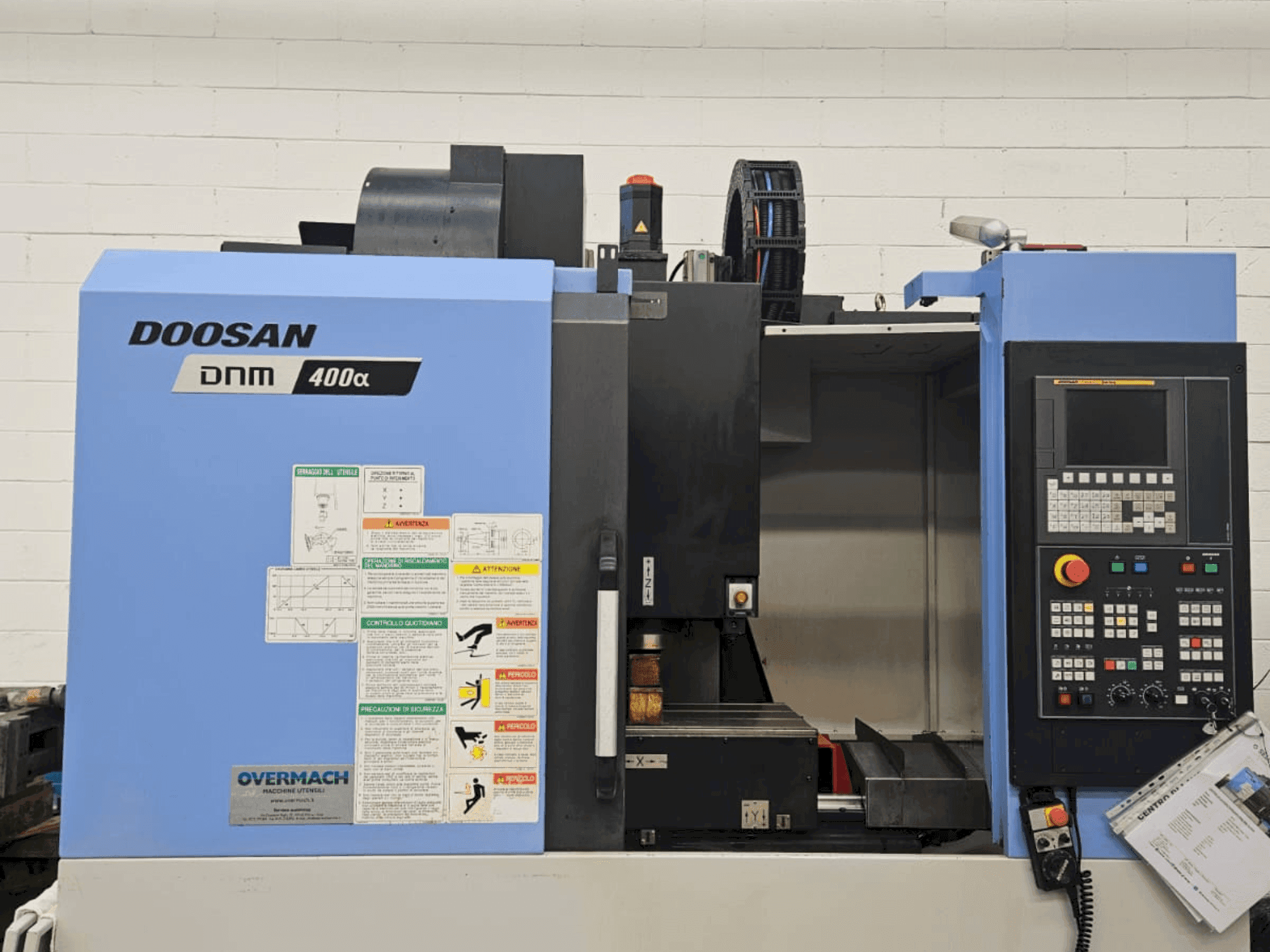 Front view of DOOSAN DNM 400 alpha  machine