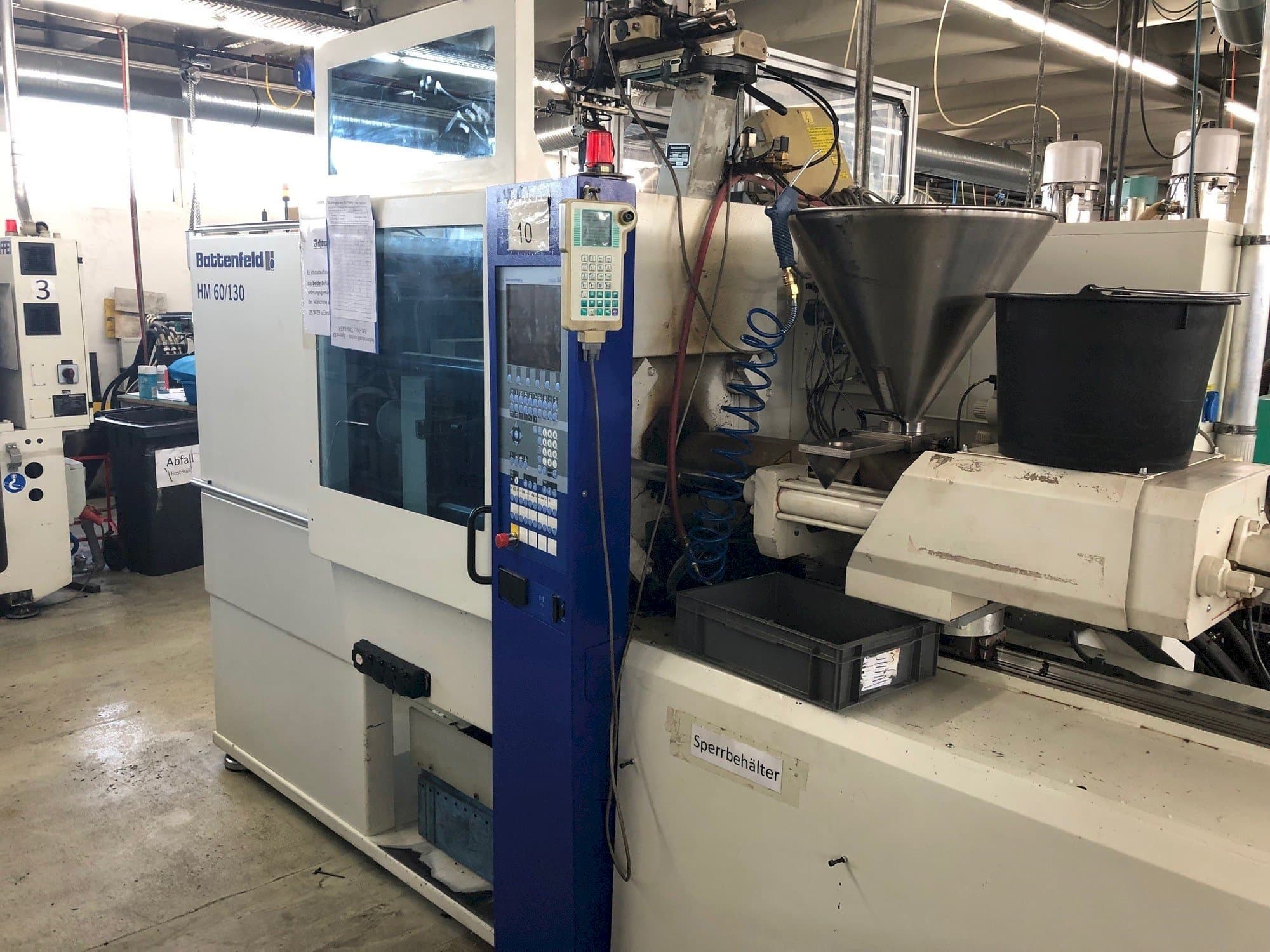 Front view of Battenfeld HM 60/130 S machine
