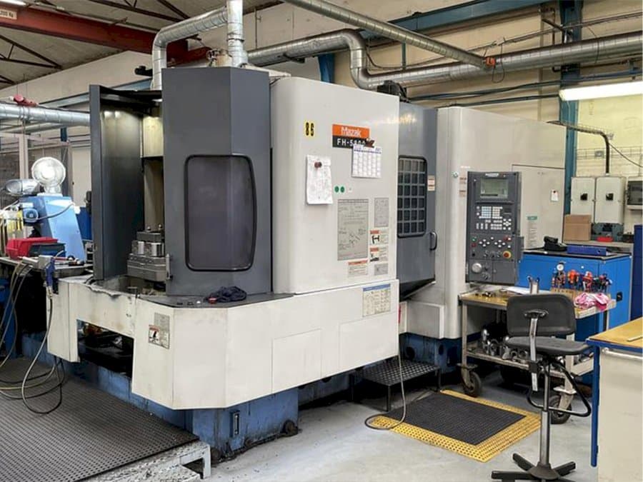 Front view of Mazak FH 5800  machine
