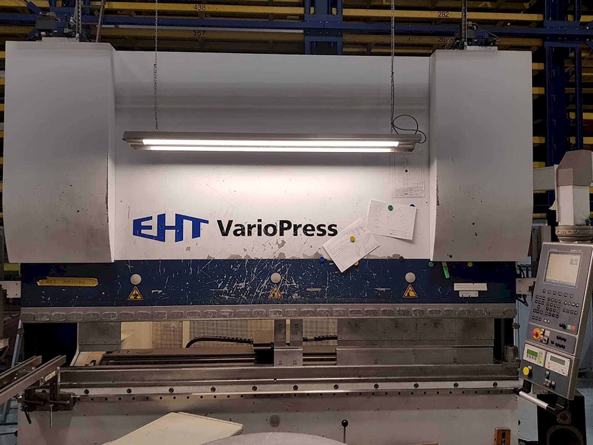 Front view of EHT VarioPress 170-30 machine