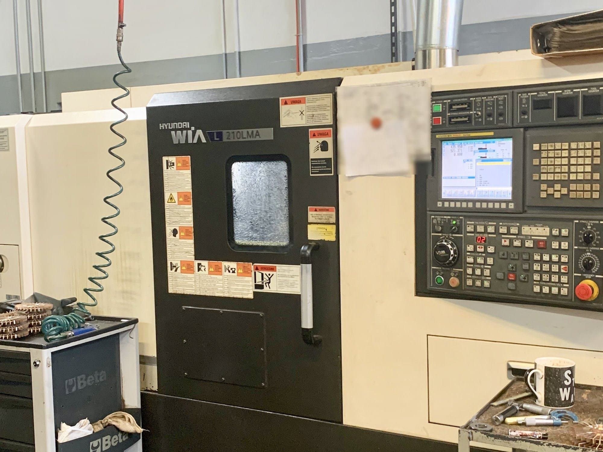 Front view of Hyundai Wia L210LMA machine