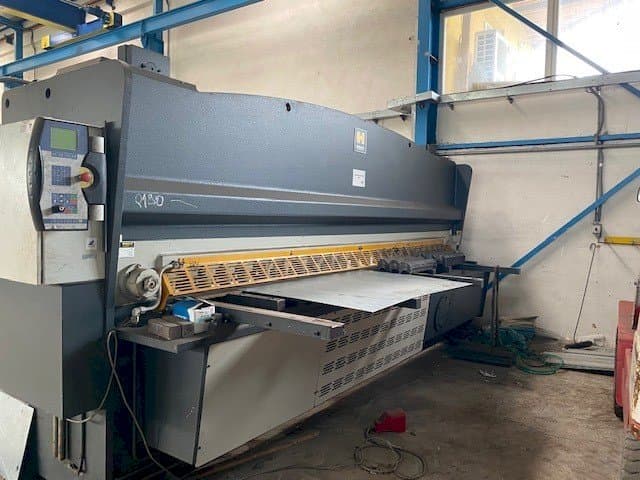 Front view of HACO HSLX 4014 machine