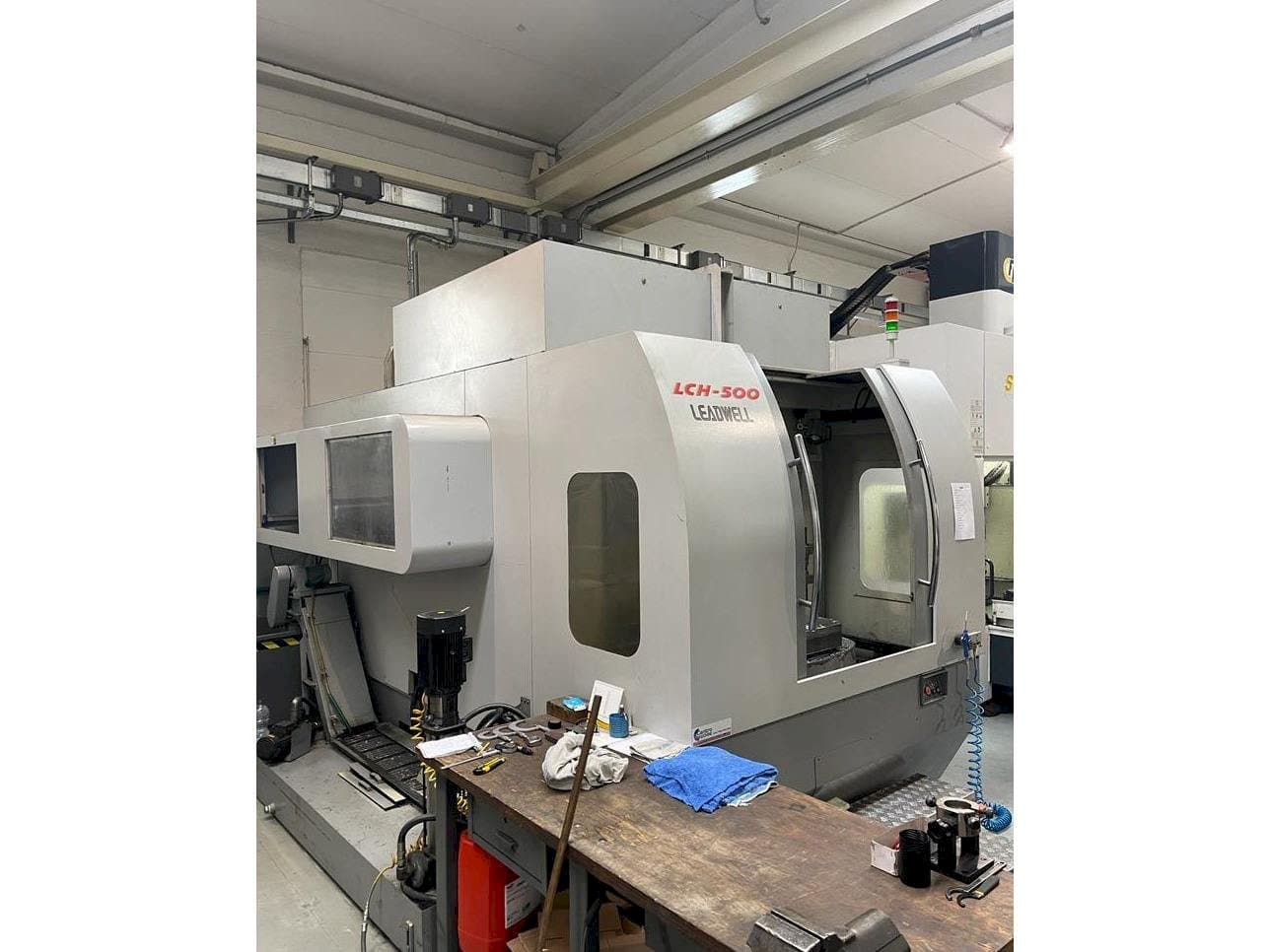 Left side view of Leadwell LCH-500 machine