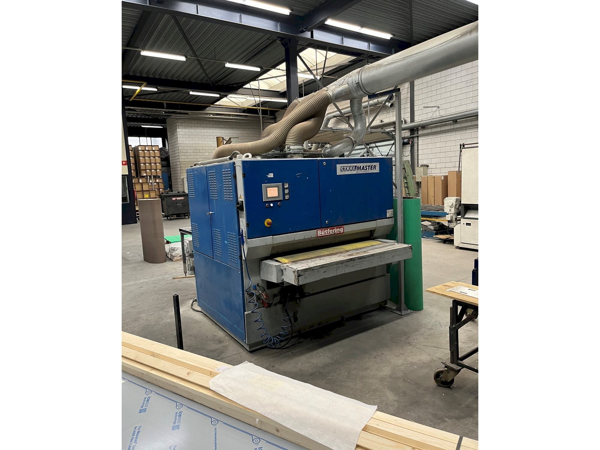 Front view of BUTFERING PRIMA 313 RRT machine