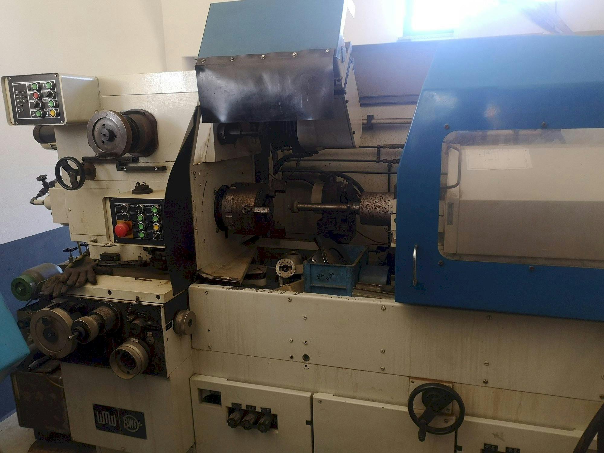 Front view of WMW SI4  machine