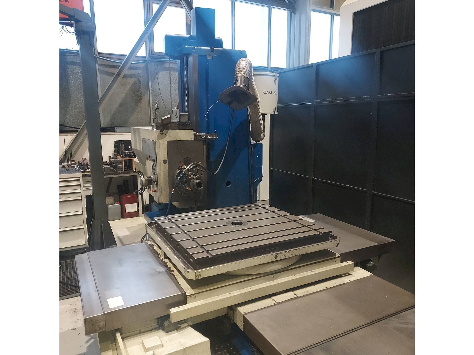 Front view of TOS WH 10 CNC  machine