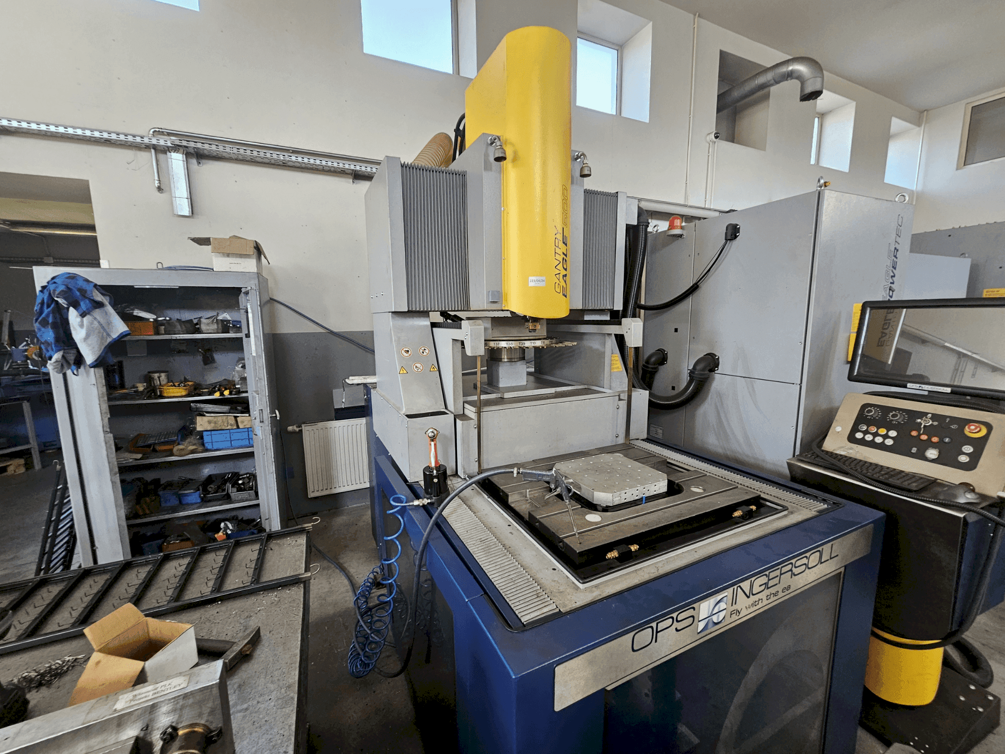 Front view of OPS INGERSOLL Gantry Eagle 500  machine