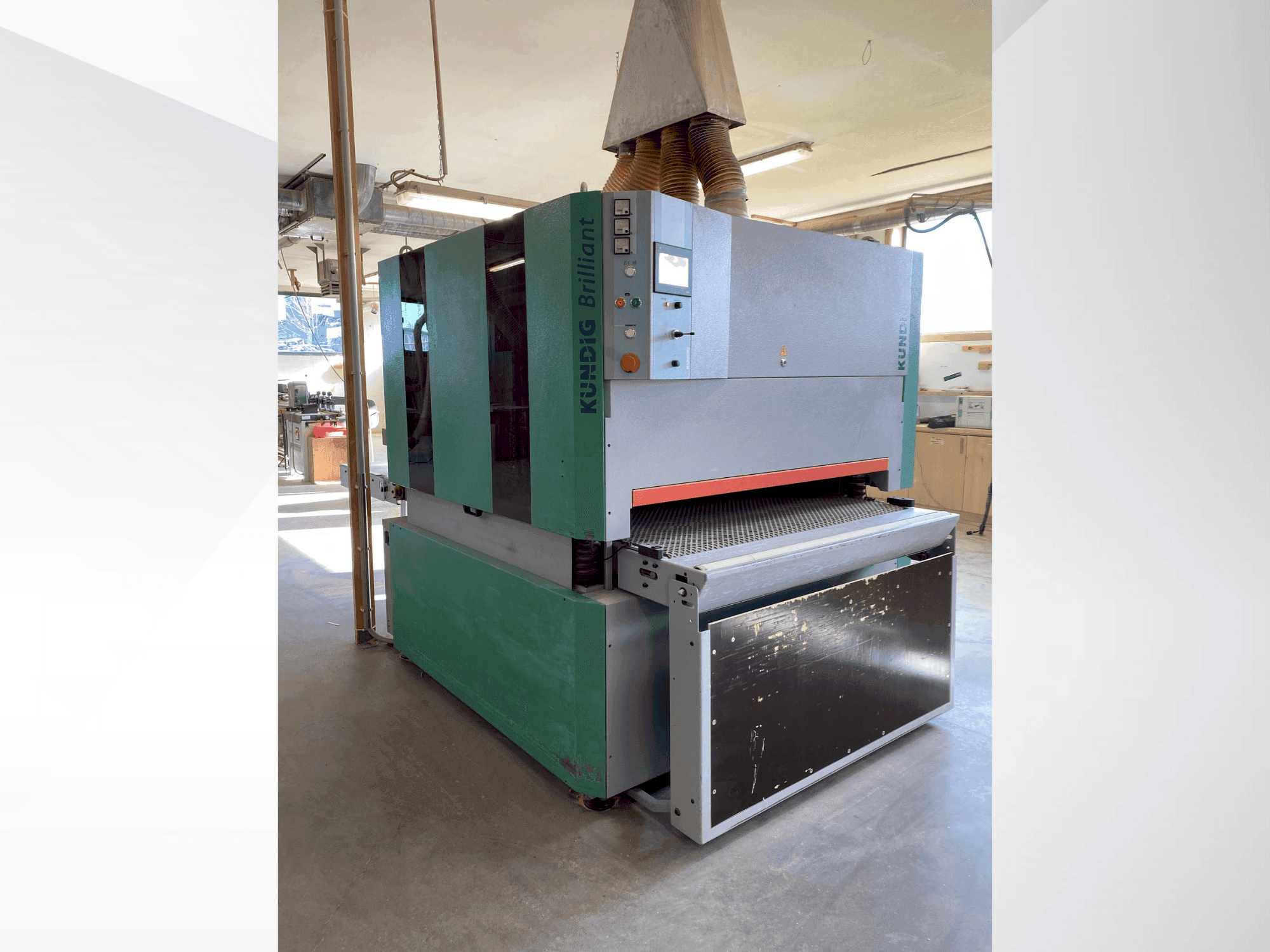 Front view of Kundig Brilliant-3 1300mm-RRPd  machine