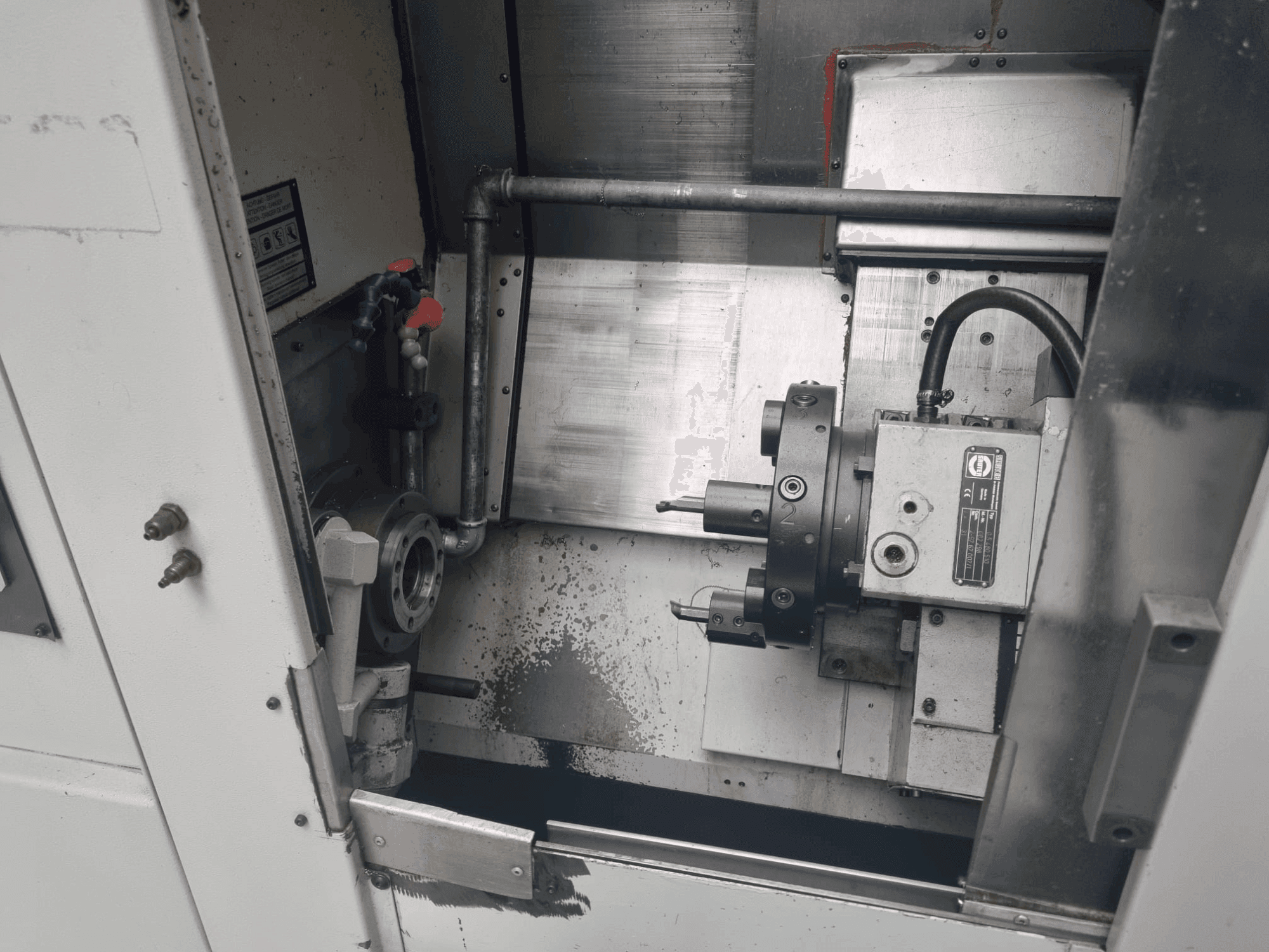 Front view of SPINNER TC-32MC machine