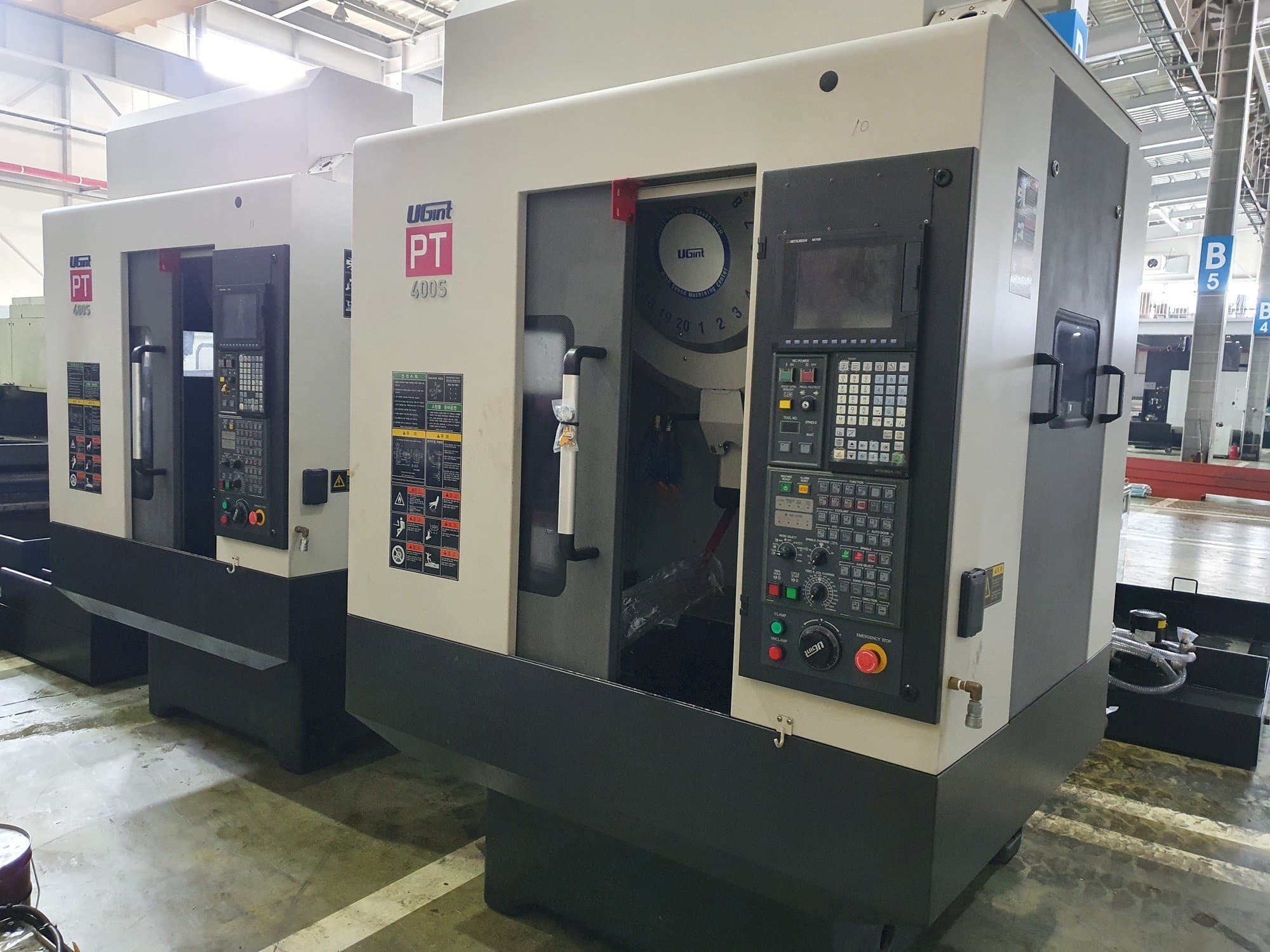 Front view of UGINT PT400S  machine