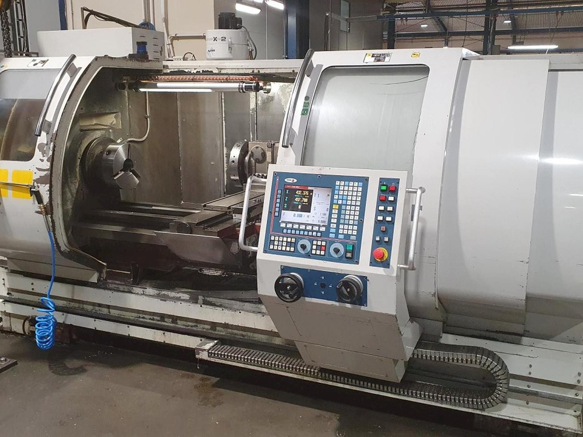 Front view of MICROCUT BNC-2280XL machine