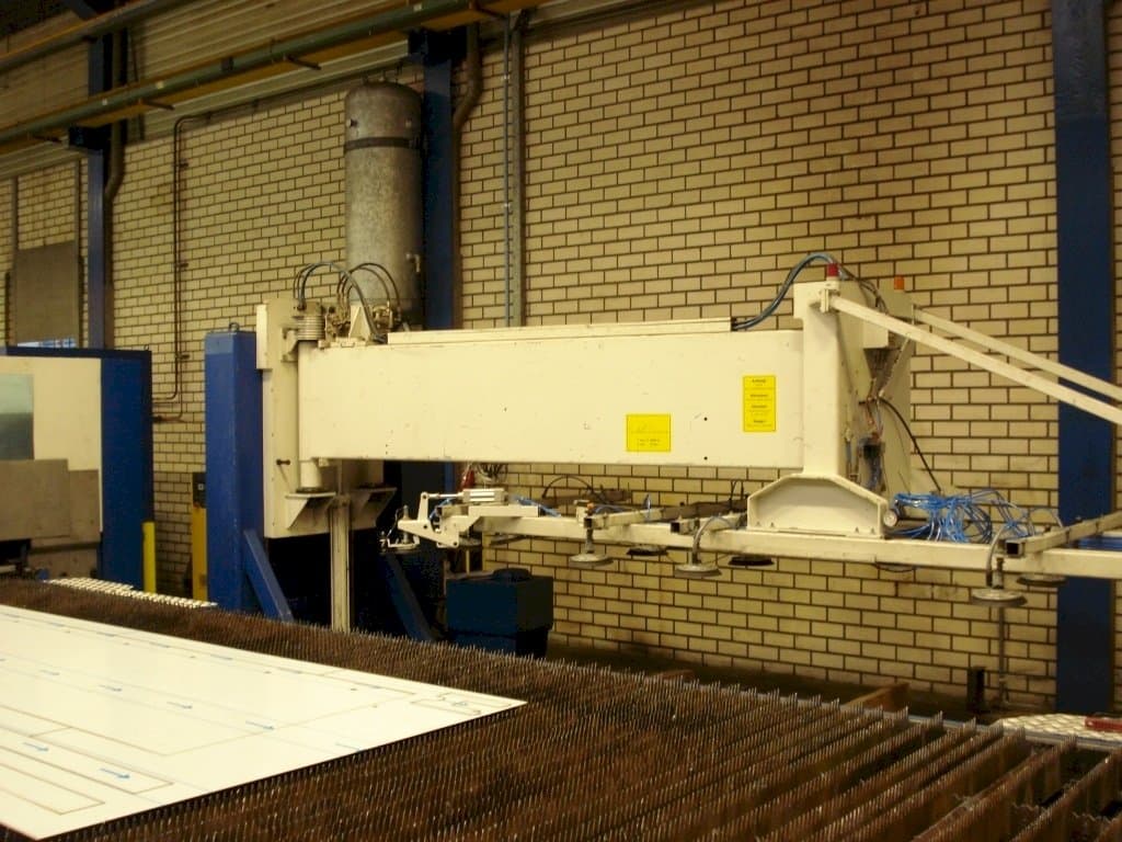 Front view of Trumpf LoadMaster machine