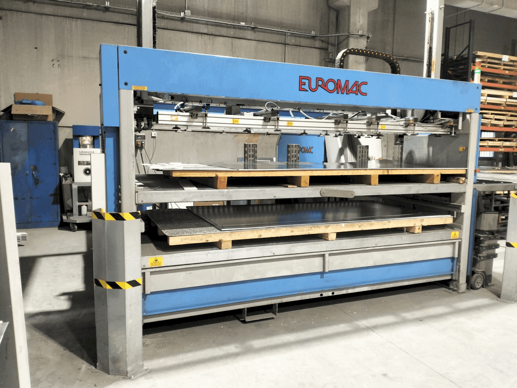 Front view of Euromac MTX FLEX12  machine