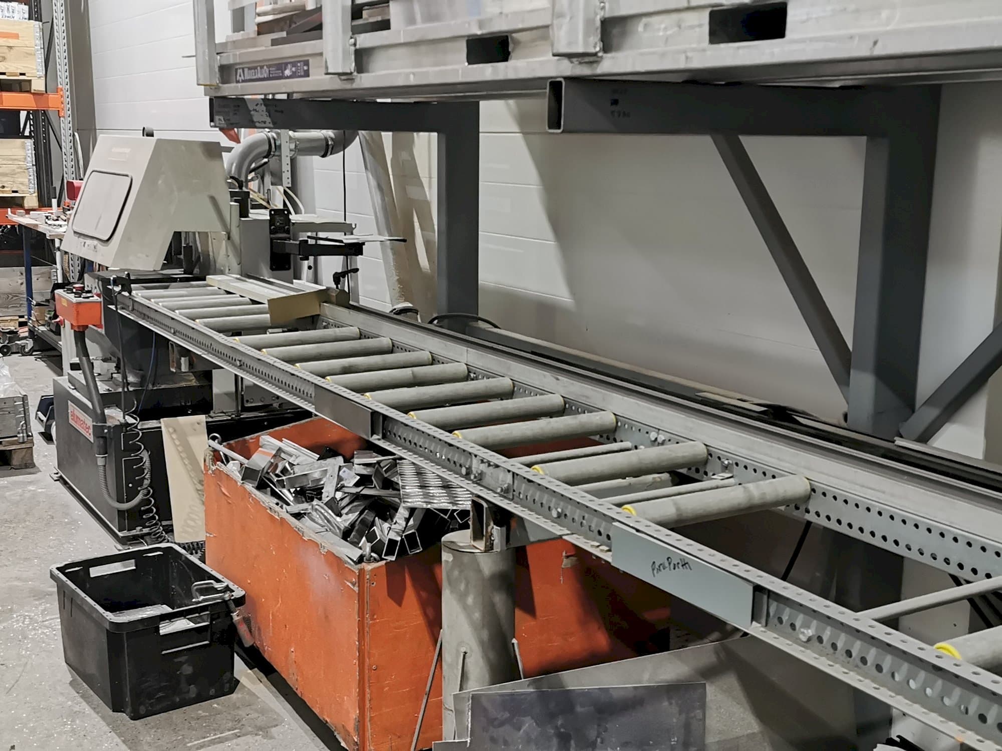 Front view of Elumatec MGS 105/01  machine