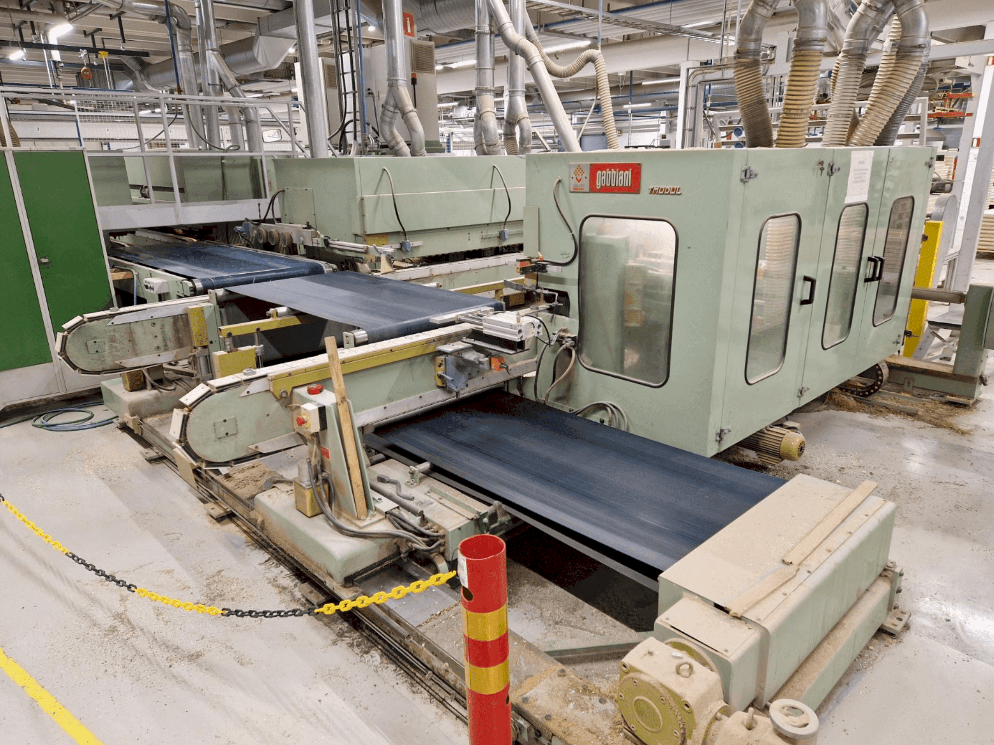 Front view of GABIANNI T-Modul  machine