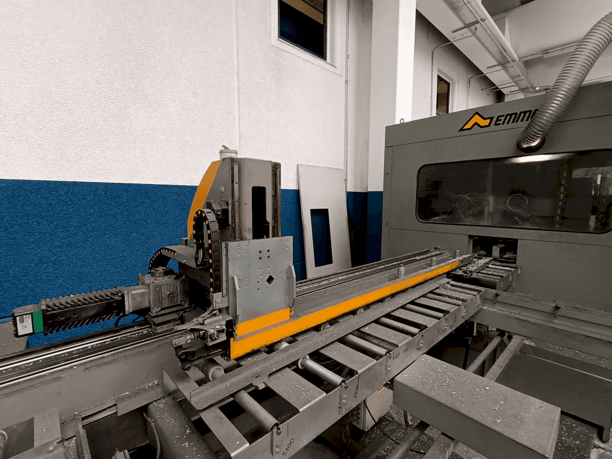 Front view of Emmegi Quadra machine