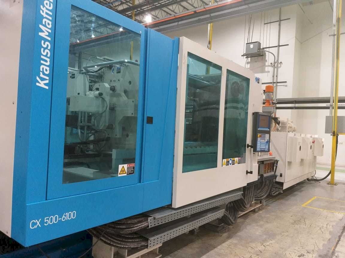 Front view of Krauss Maffei 500-6100 CX machine