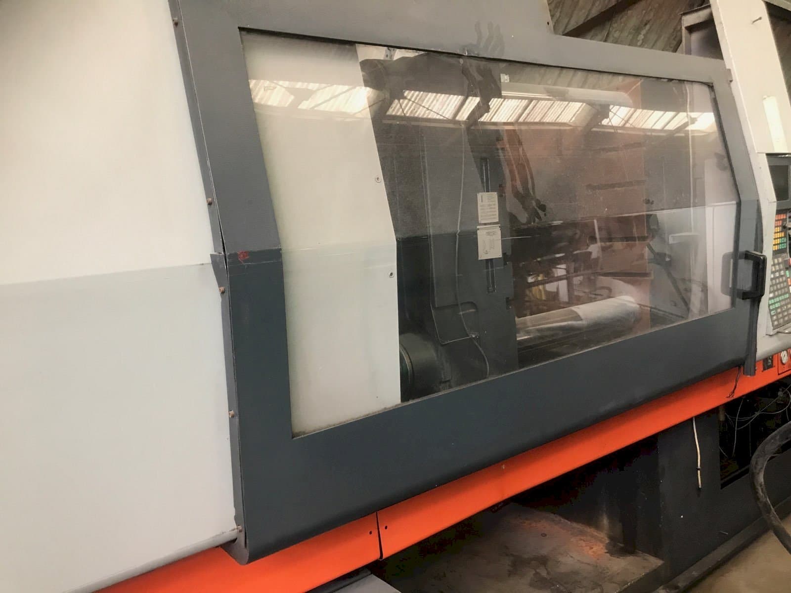 Front view of SANDRETTO Otto 2054/380  machine