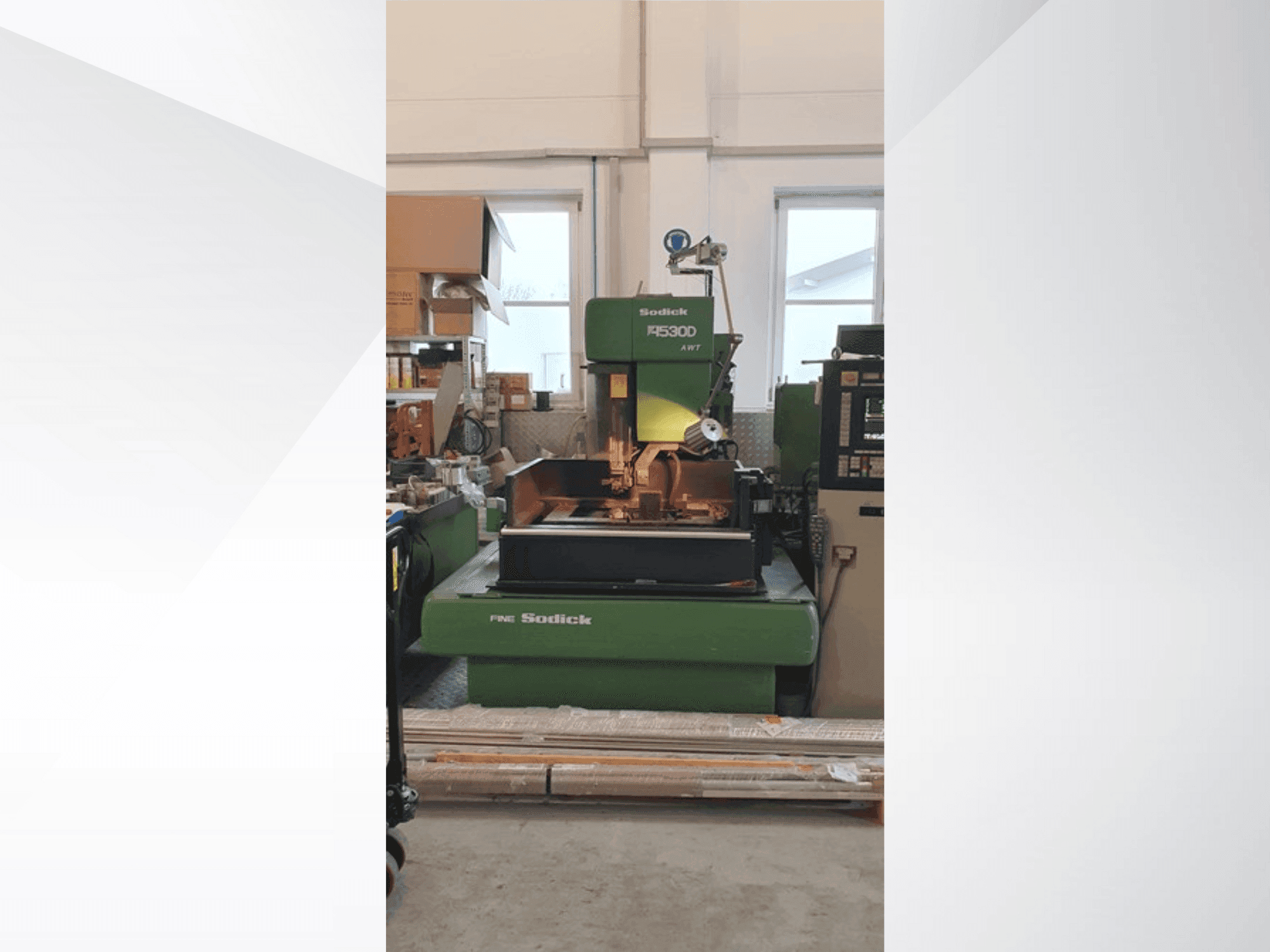 Front view of Sodick A 530 D AWT  machine