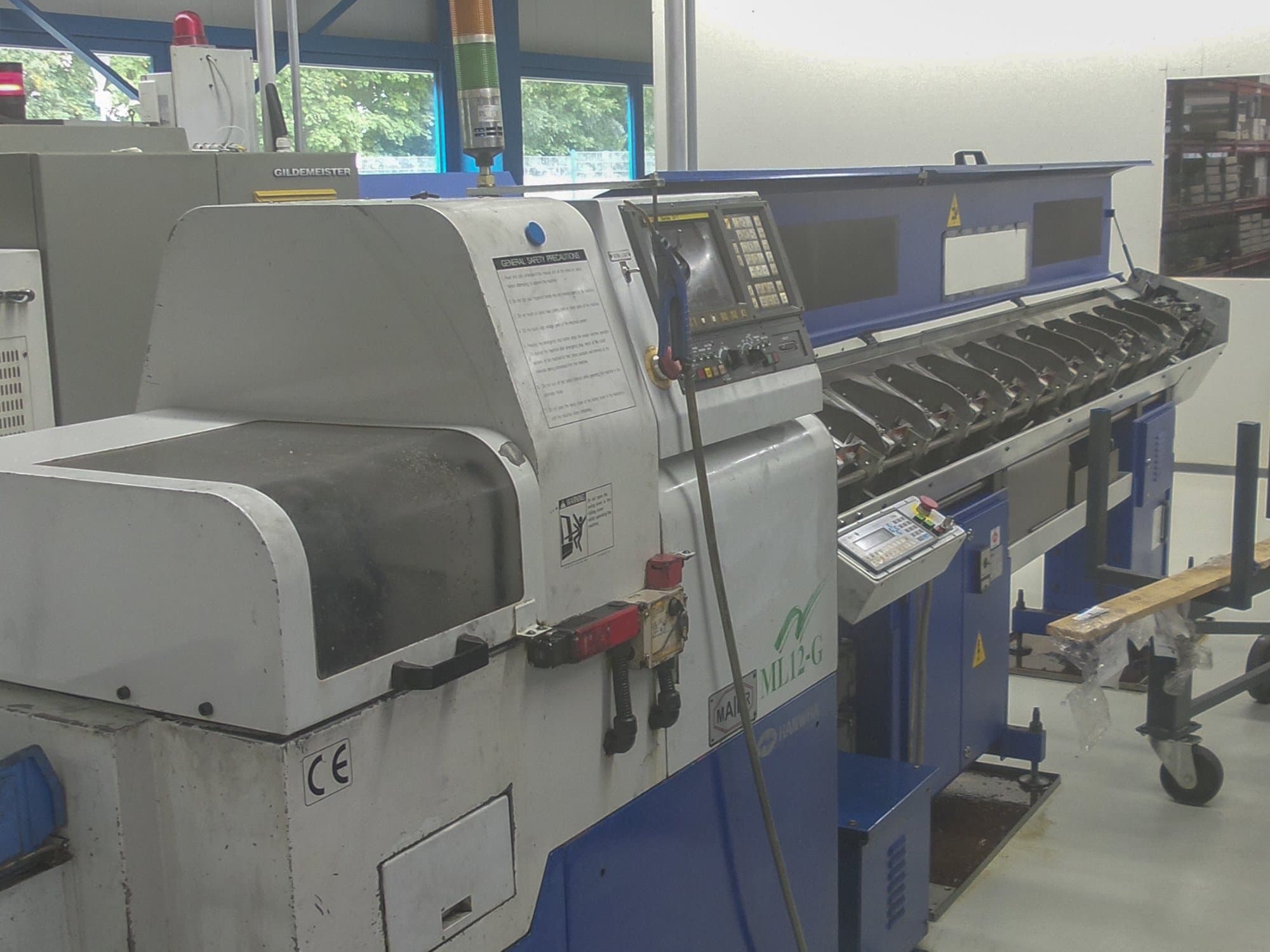 Left view of Maier ML-12 Machine