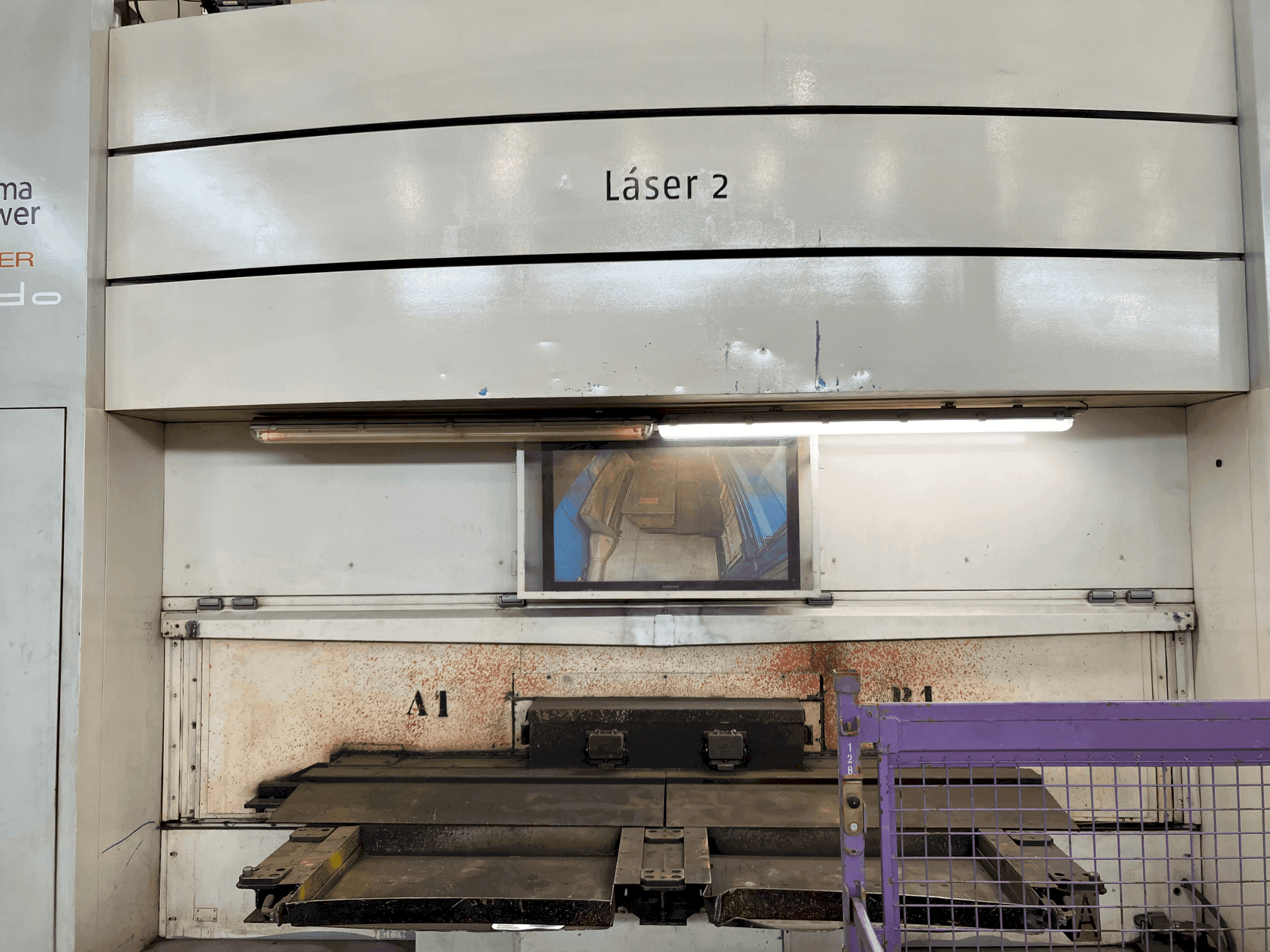 Front view of Prima Power Rapido  machine