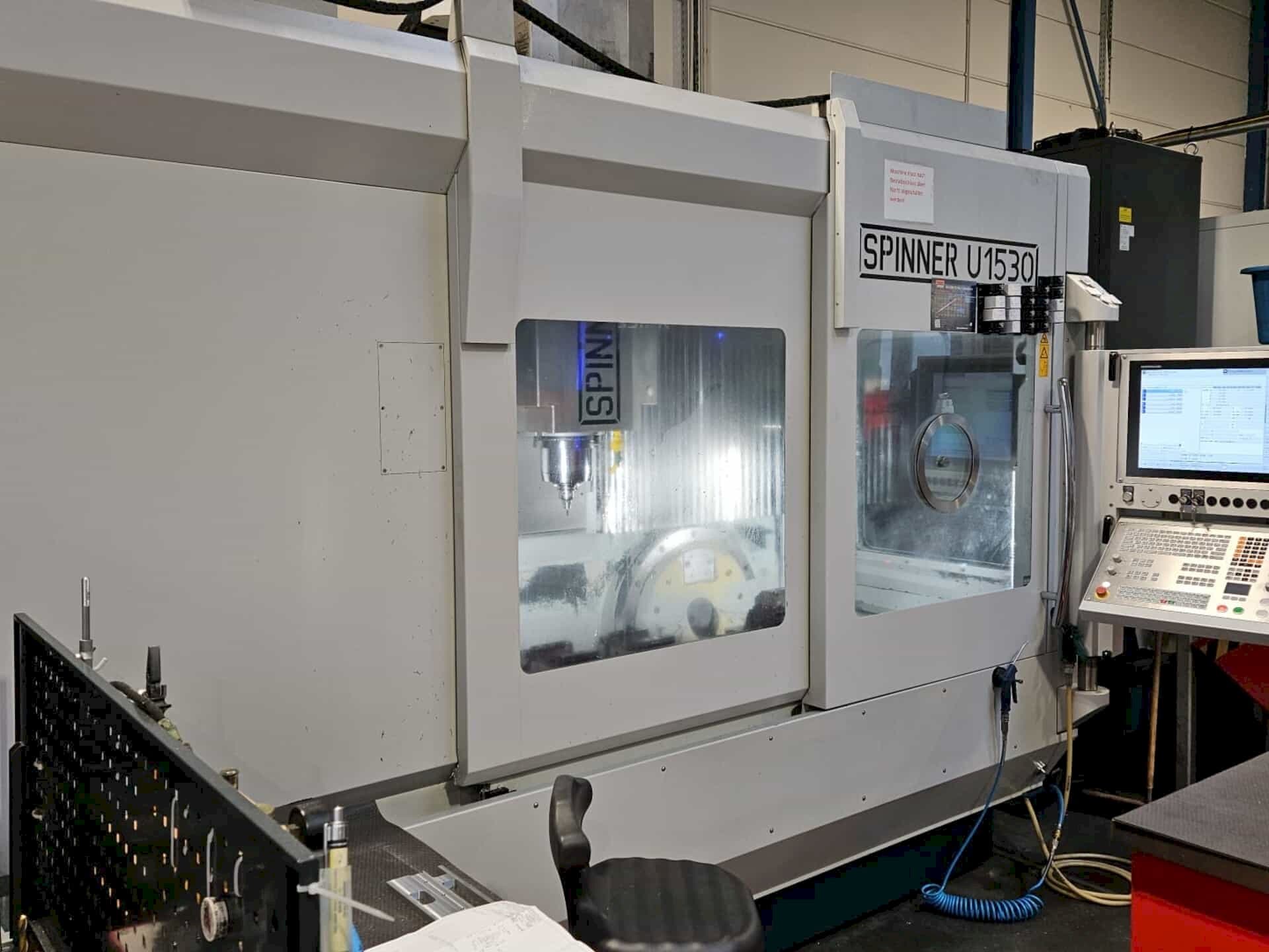 Front view of SPINNER U 1530  machine