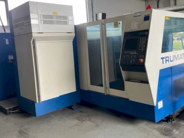 Front view of TRUMPF Trumatic L3050  machine