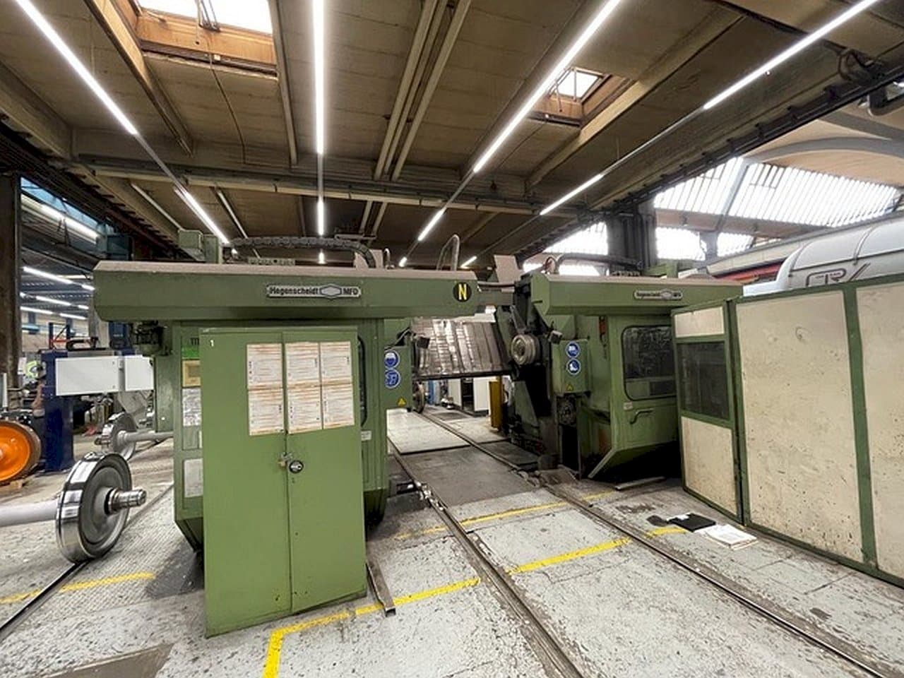Front view of Hegenscheidt PN 190  machine