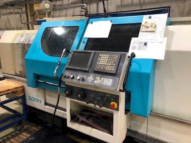 Front view of 600 Lathes Combi 3000 machine