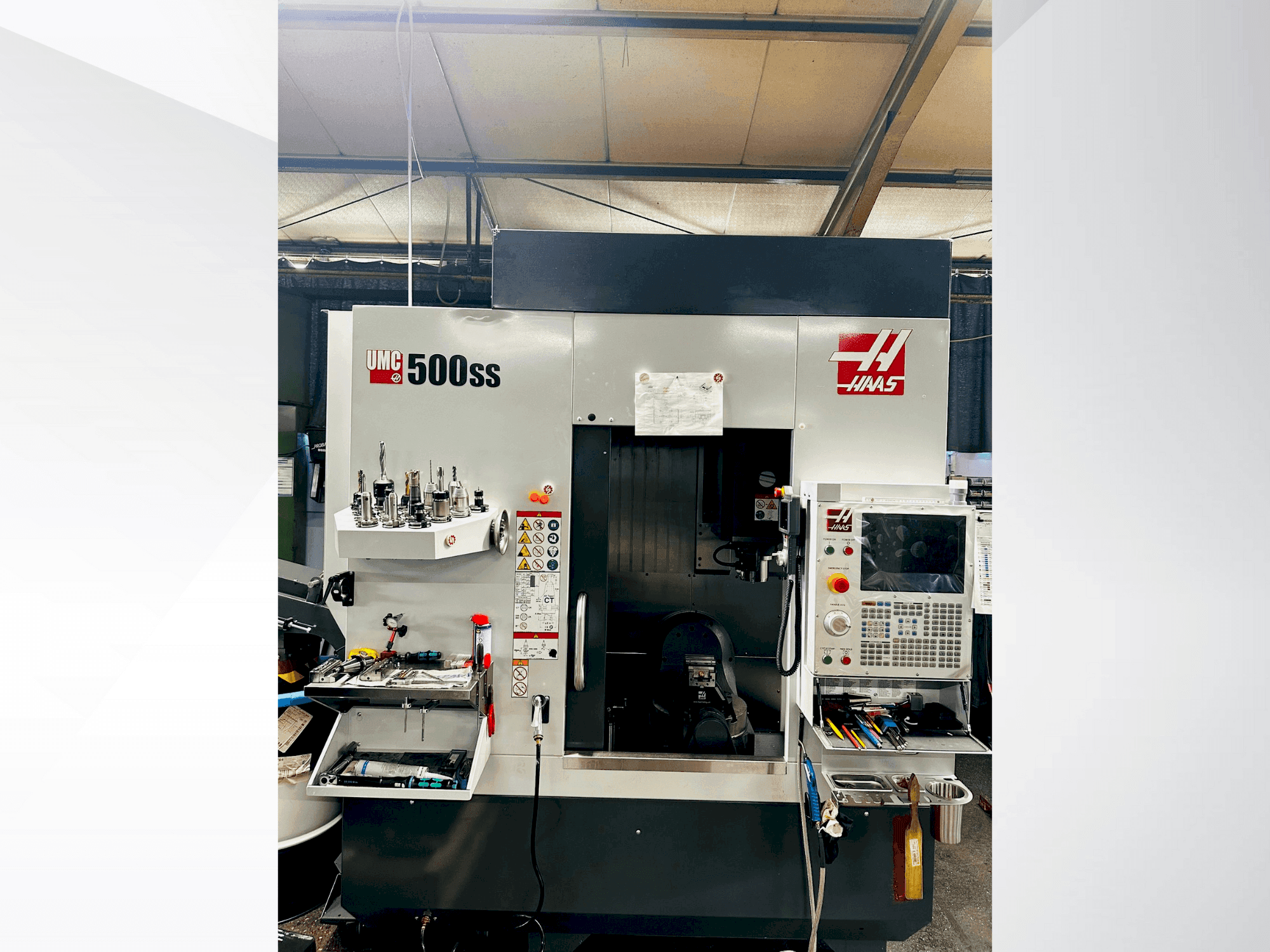 Front view of HAAS UMC 500 SS  machine