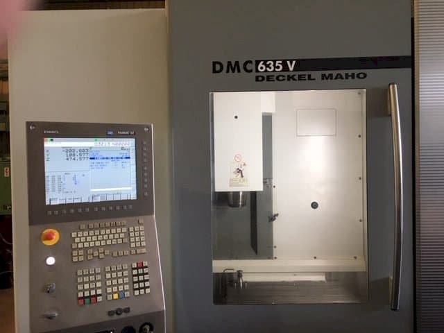 Front view of DECKEL MAHO DMC 635 V machine