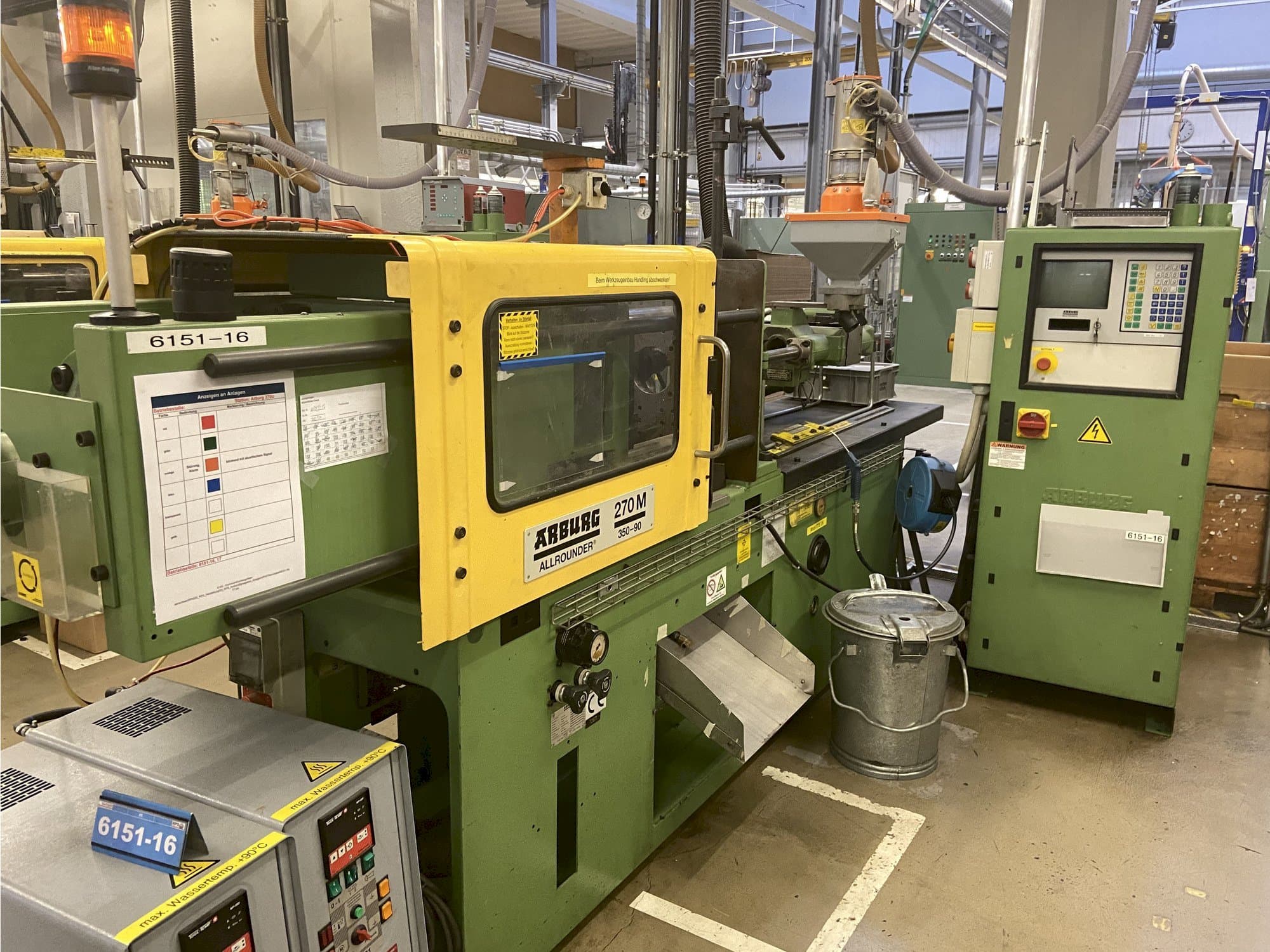 Front view of Arburg ALLROUNDER 270 M 350 - 90 machine