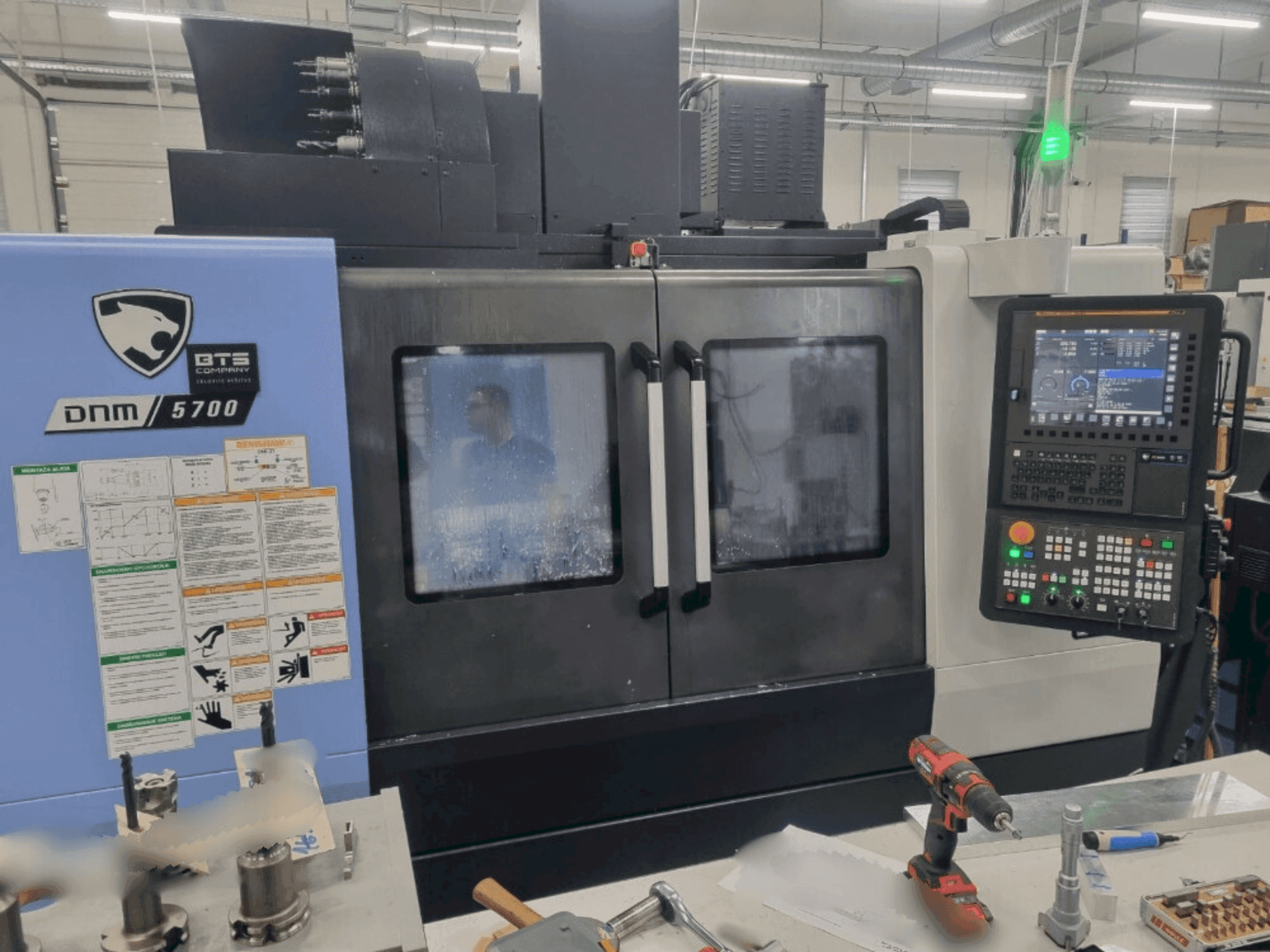 Front view of DN SOLUTIONS DNM 5700  machine