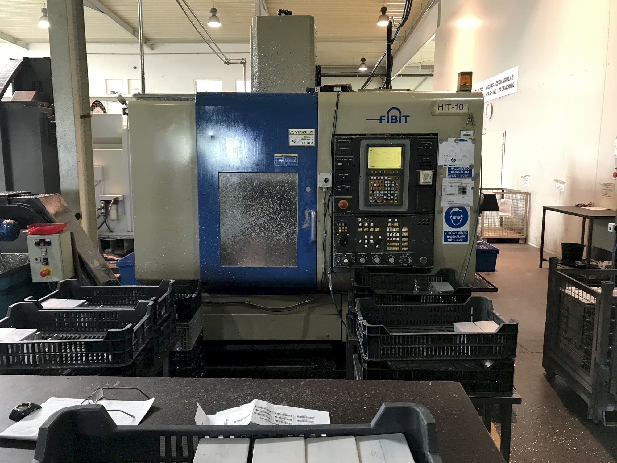 Front view of HITACHI SEIKI VS40  machine