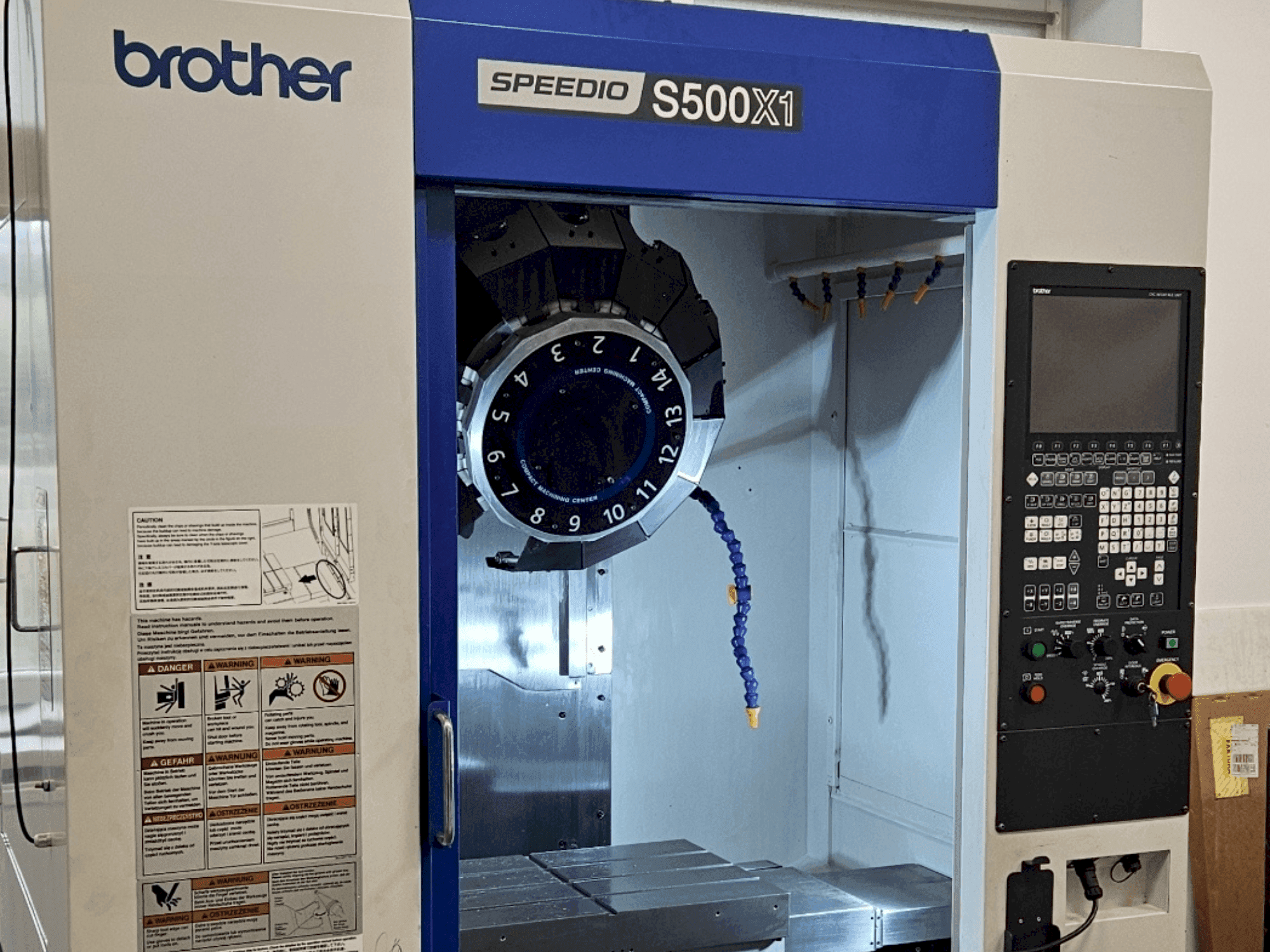 Front view of Brother Speedio S500X1  machine