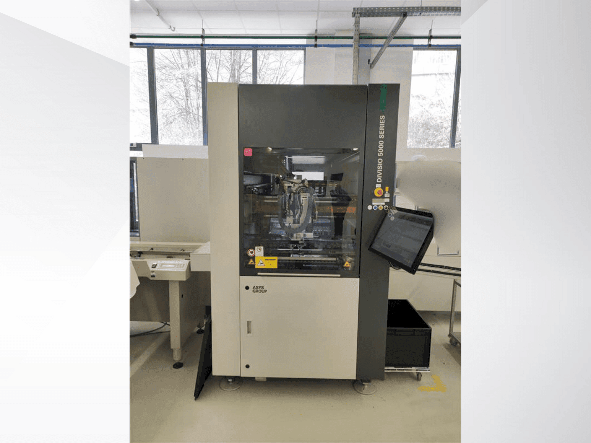 Front view of ASYS Divisio 5100 machine